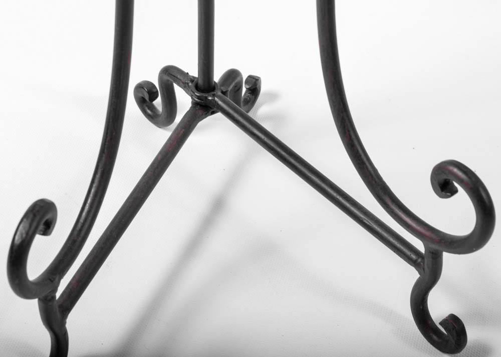 Decorative Iron Tabletop Display Stands