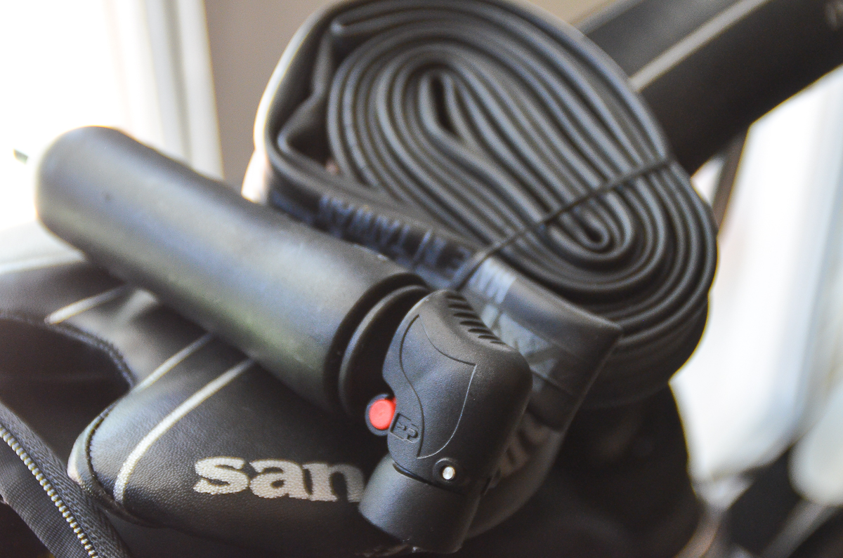 GT GTR Series 1 Road Bike with Shimano Shoes