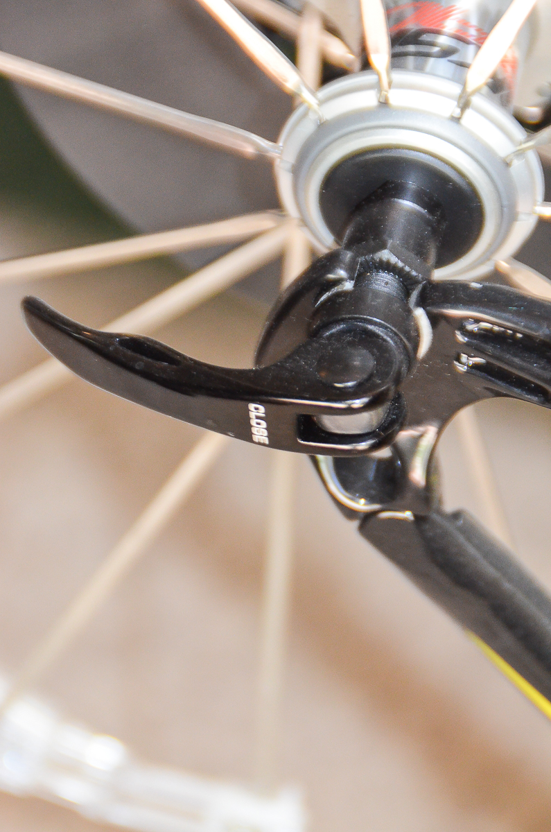 GT GTR Series 1 Road Bike with Shimano Shoes