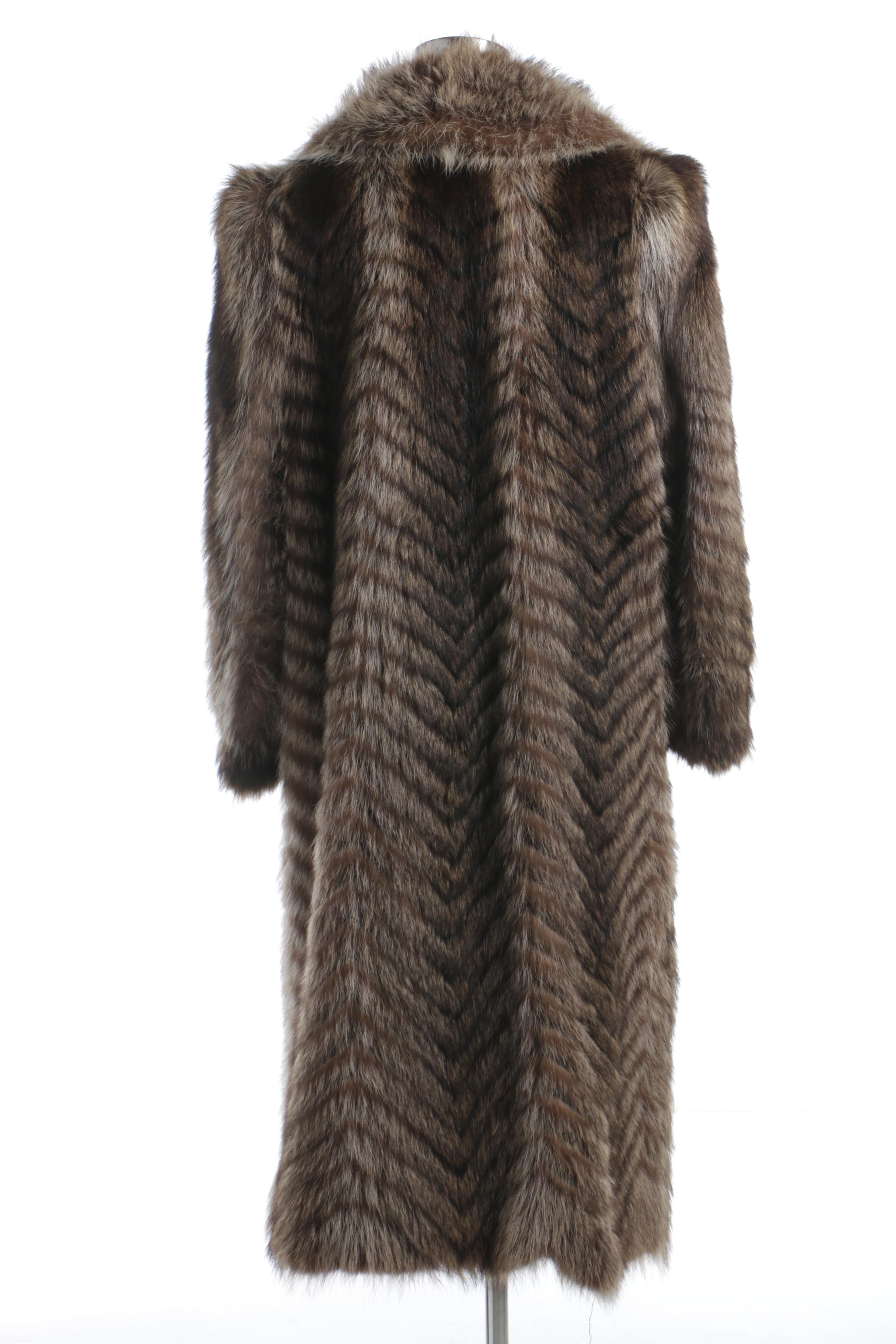 Women's Vintage Traeger Raccoon Fur Coat