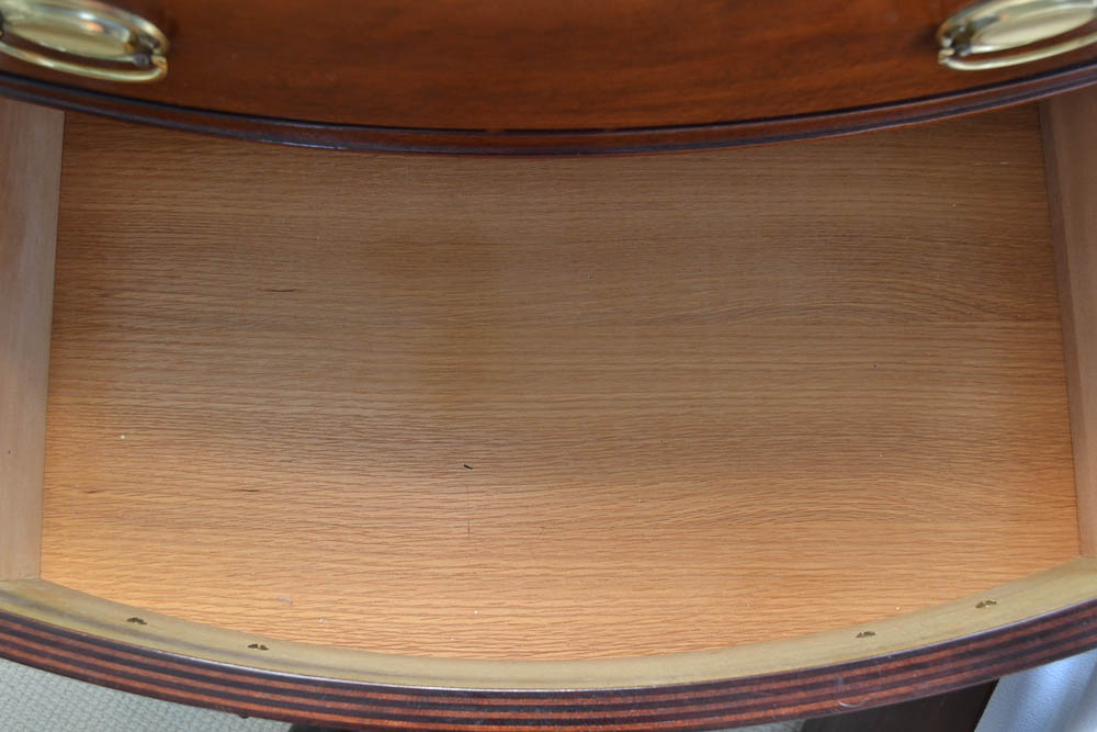 Hepplewhite Style Thomasville Nightstand