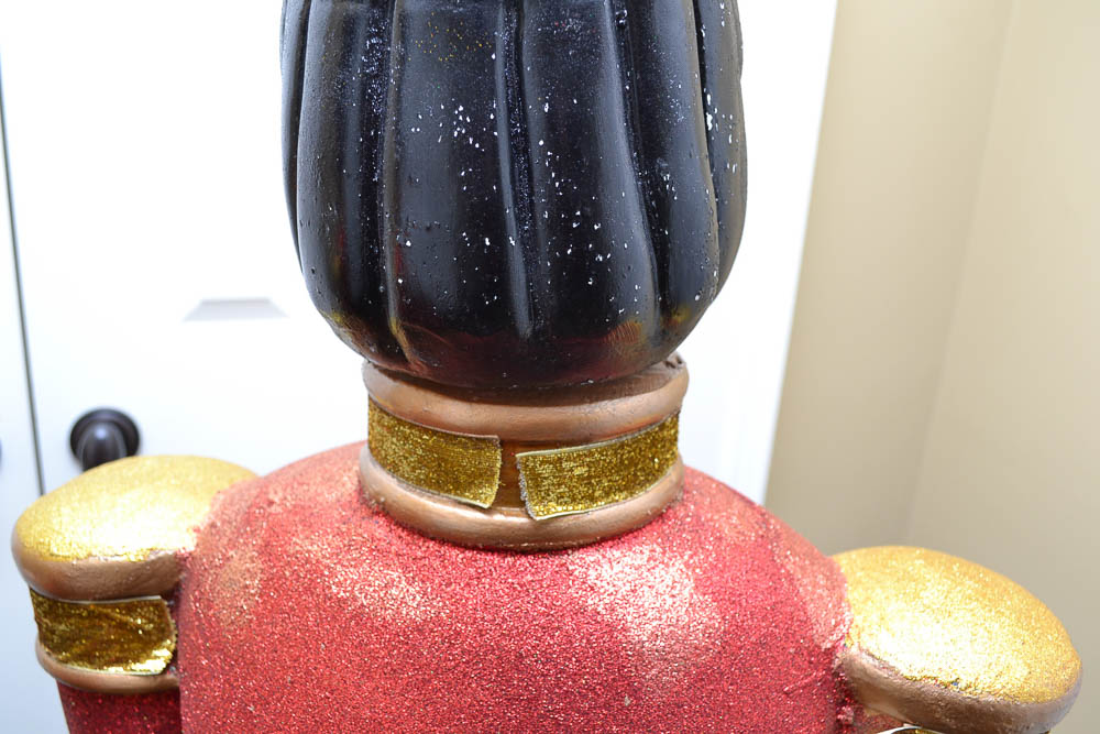 Holiday Outdoor Electric Toy Soldiers from Frontgate