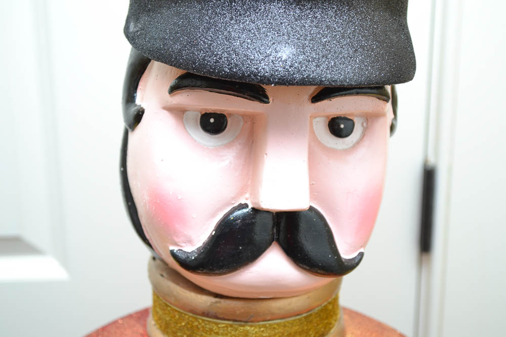 Holiday Outdoor Electric Toy Soldiers from Frontgate