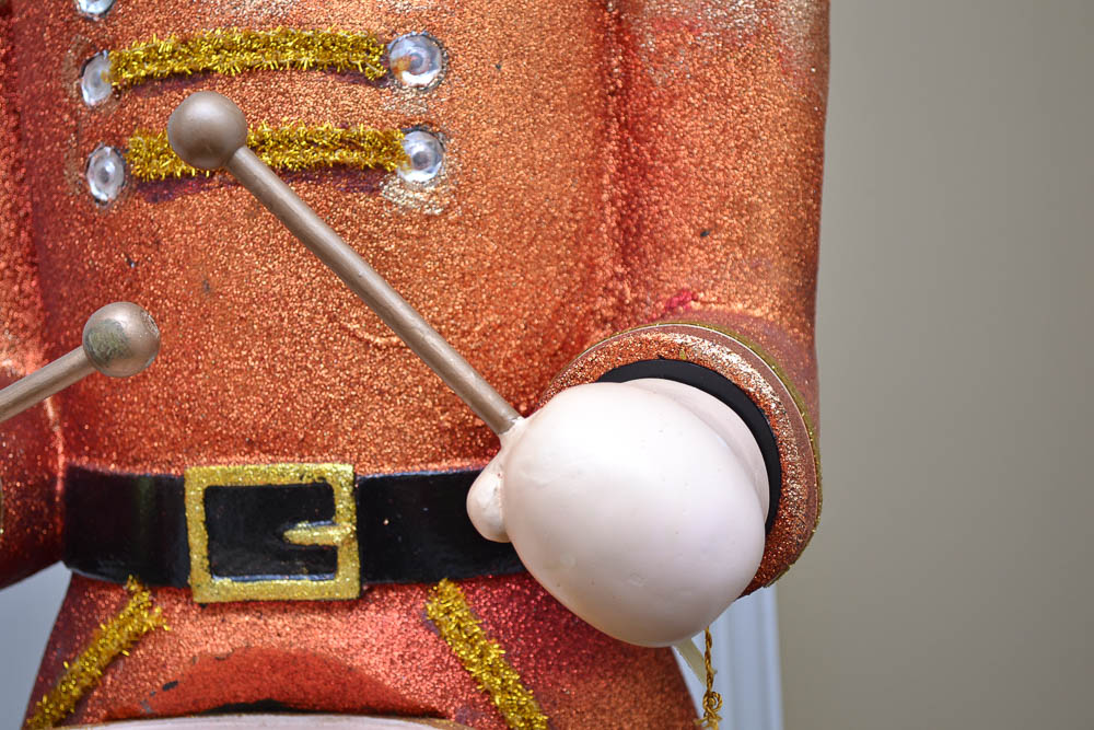 Holiday Outdoor Electric Toy Soldiers from Frontgate