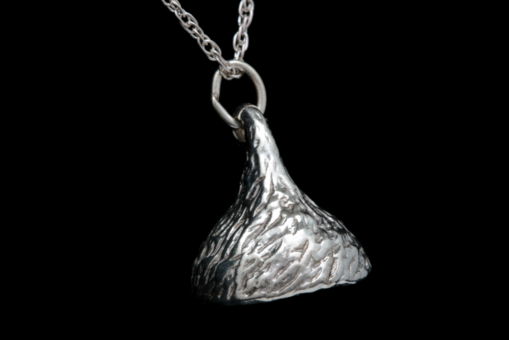 Sterling Silver "Kiss" Pendant with Chain