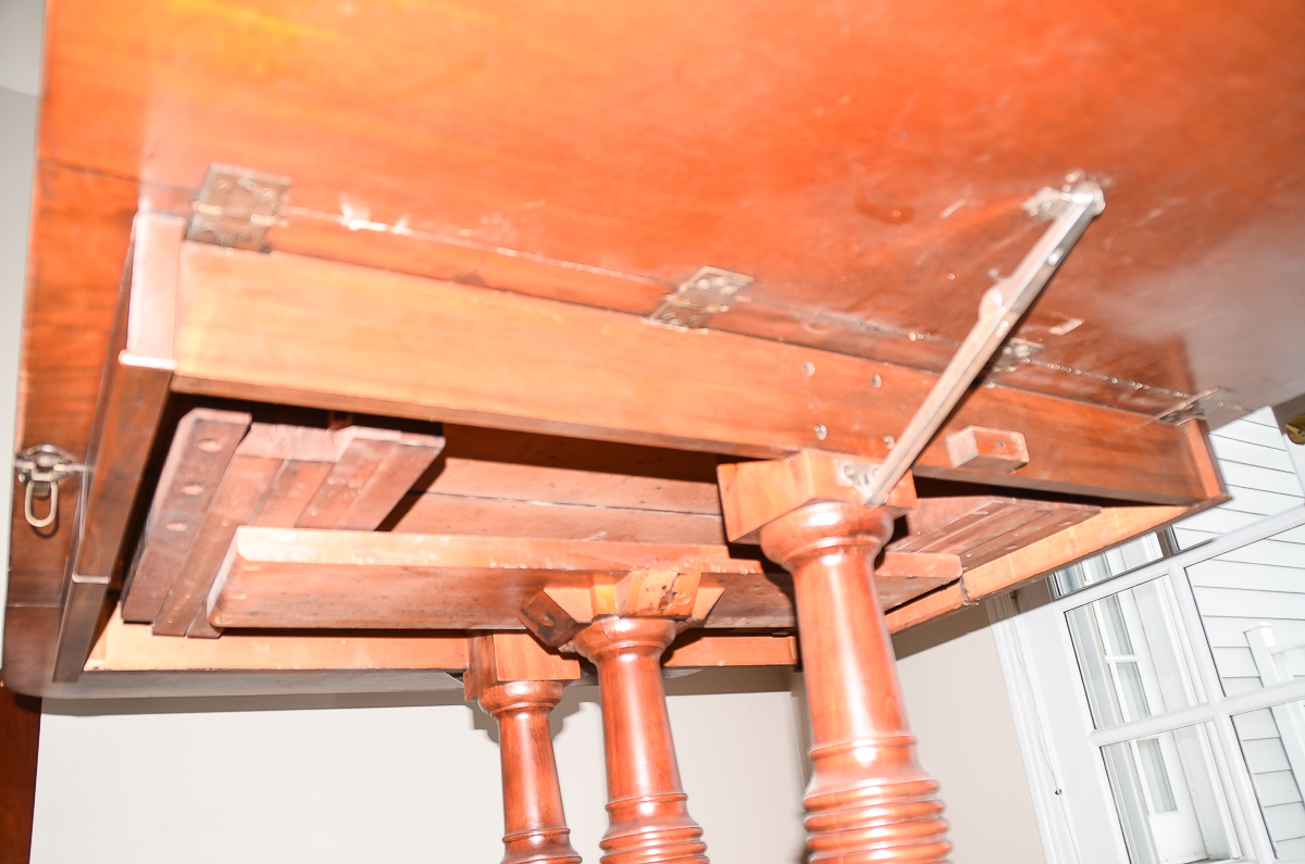 Vintage Duncan Phyfe Style Walnut Dining Table by White Furniture