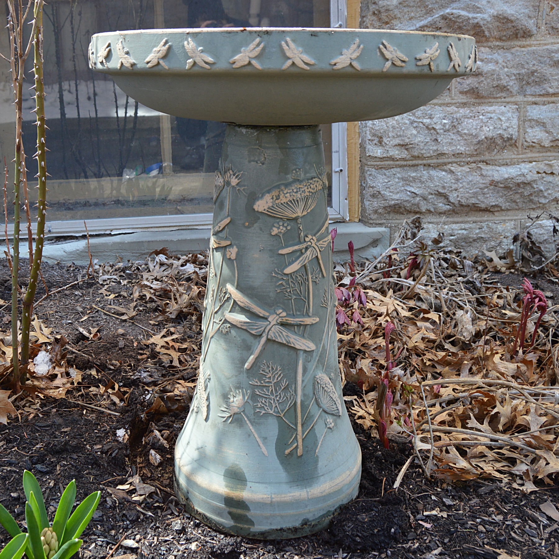 Ceramic Bird Bath with Dragonfly Decoration