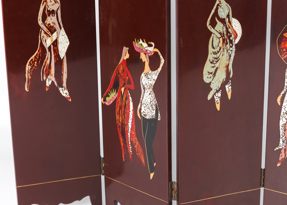 Vintage Tabletop Screen