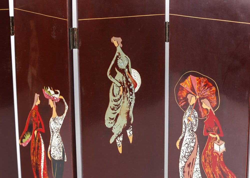 Vintage Tabletop Screen