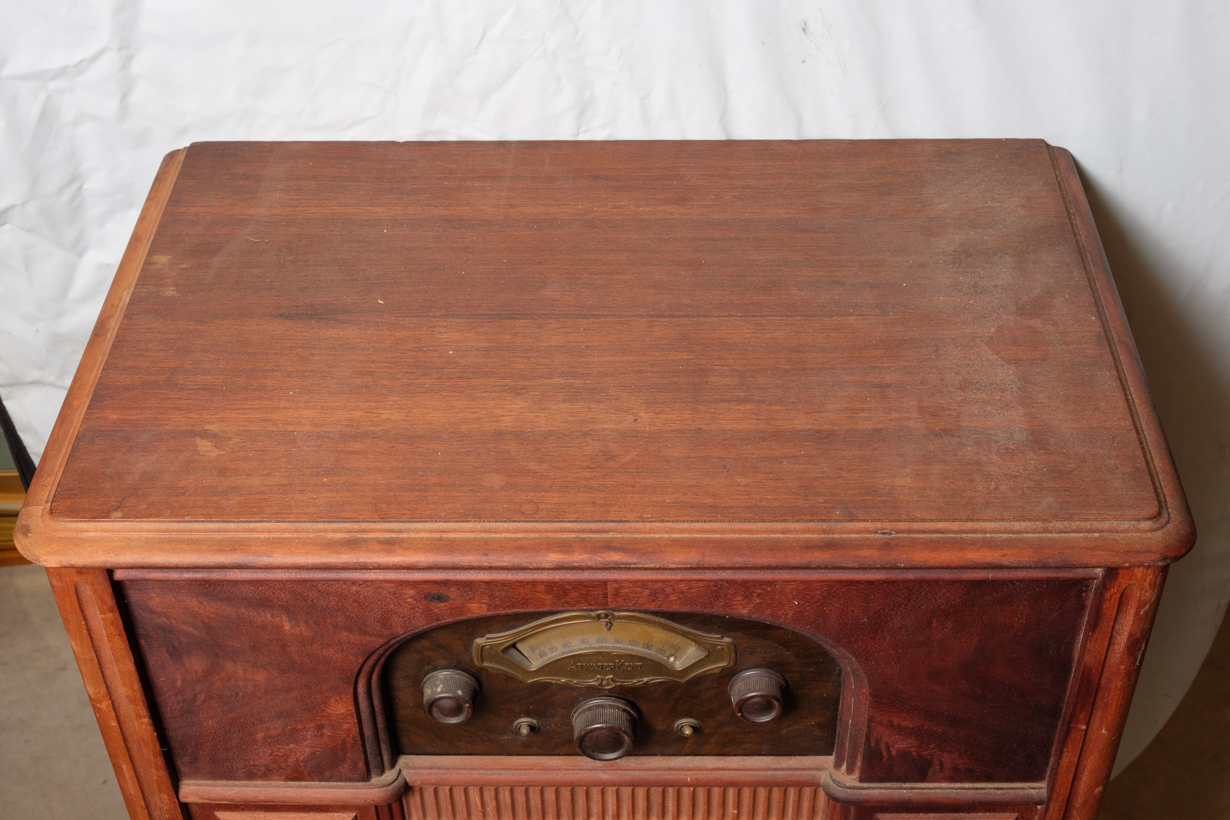 Vintage Atwater Kent Model 70 Console Radio