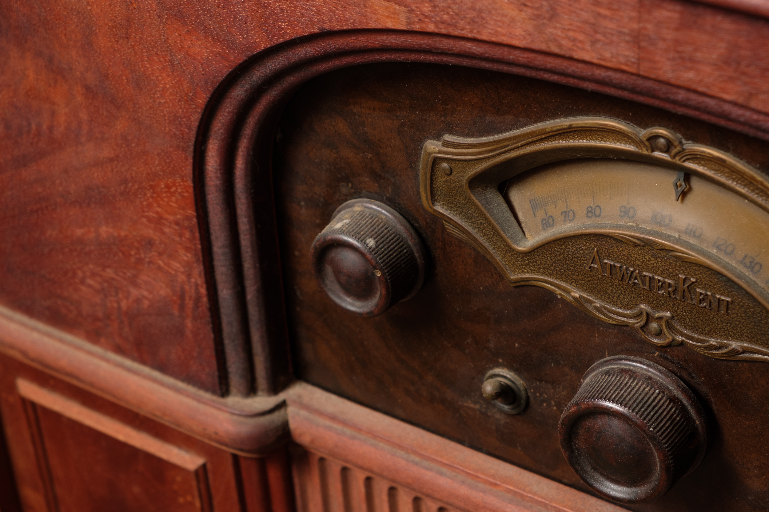 Vintage Atwater Kent Model 70 Console Radio