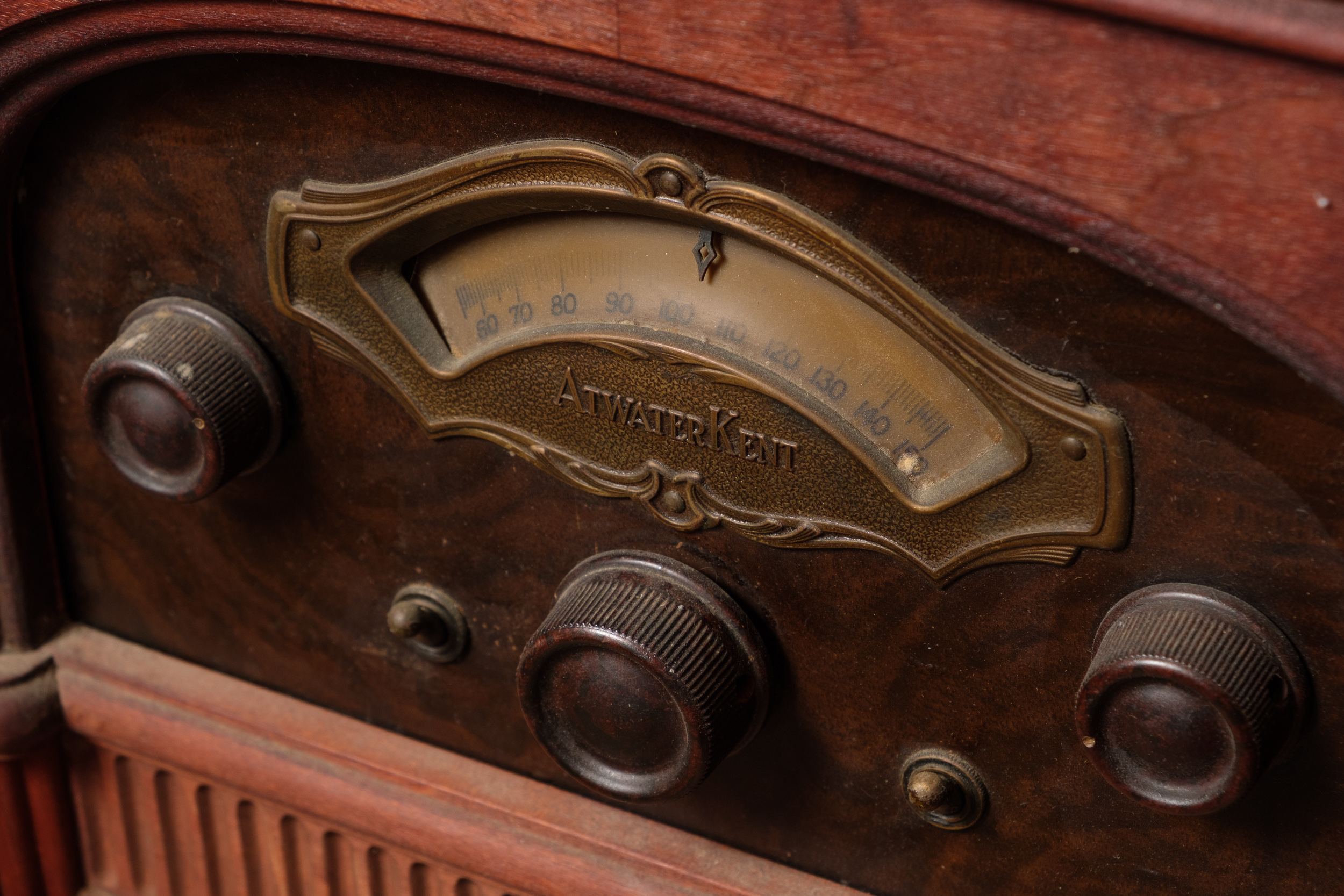 Vintage Atwater Kent Model 70 Console Radio