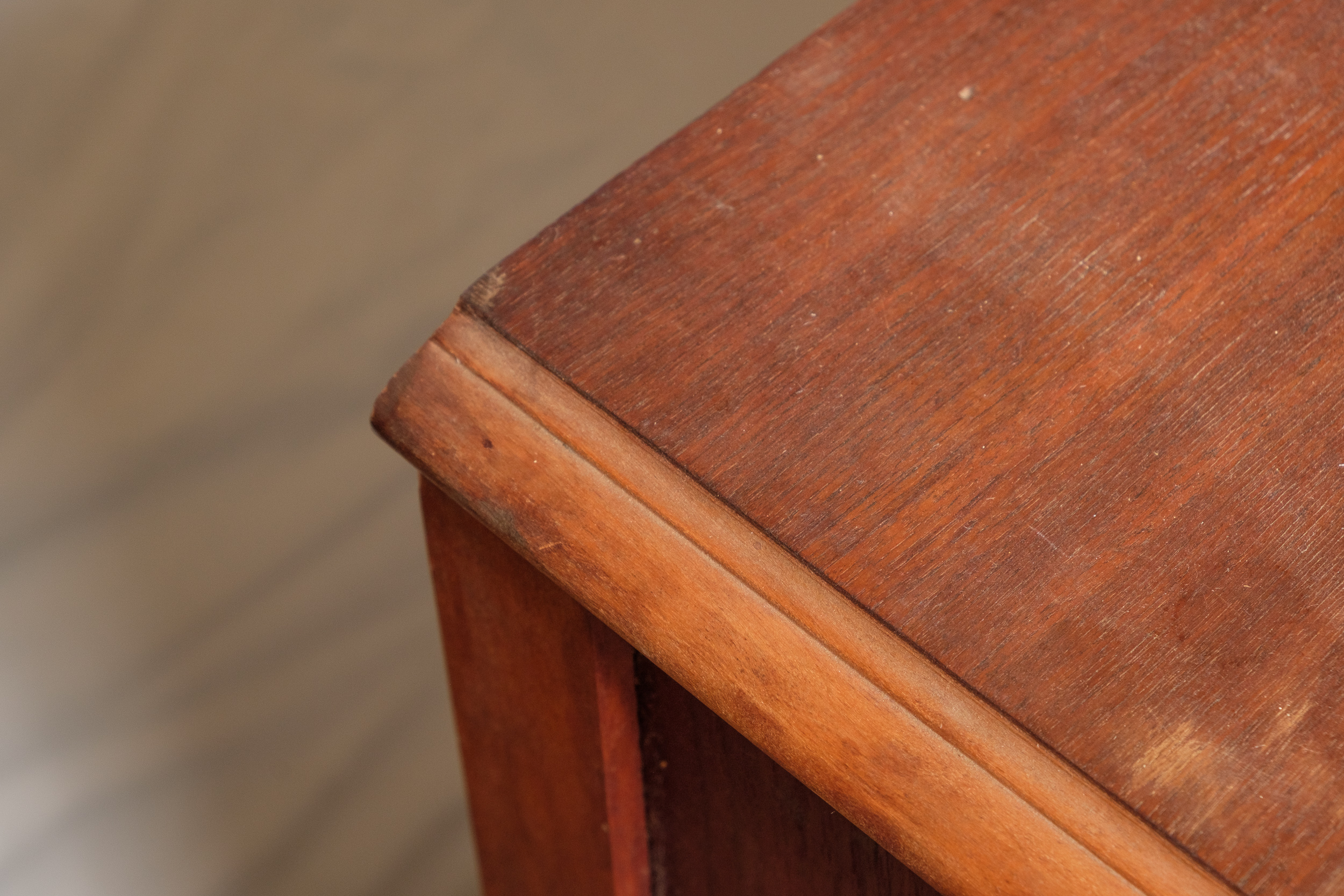 Vintage Atwater Kent Model 70 Console Radio