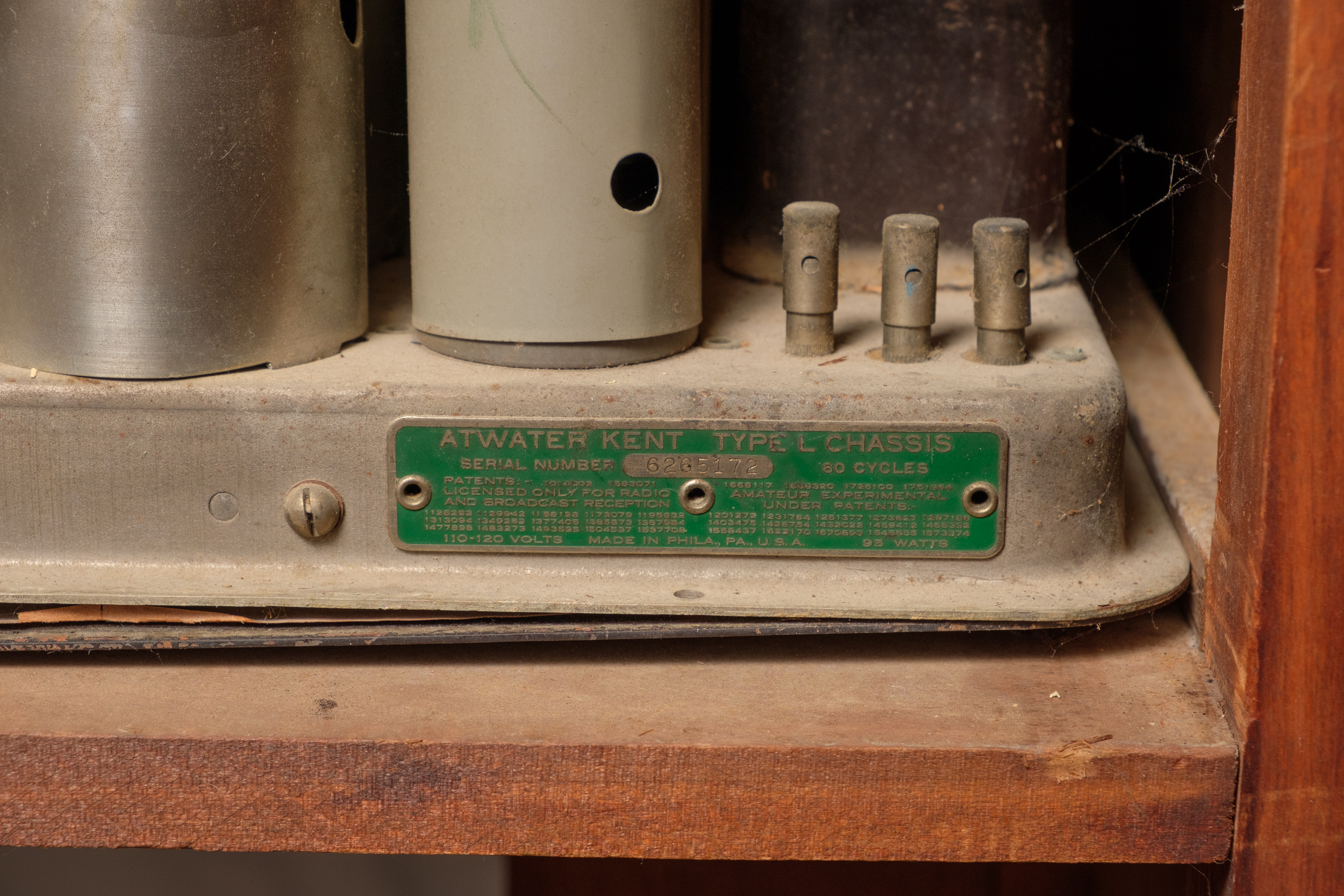 Vintage Atwater Kent Model 70 Console Radio