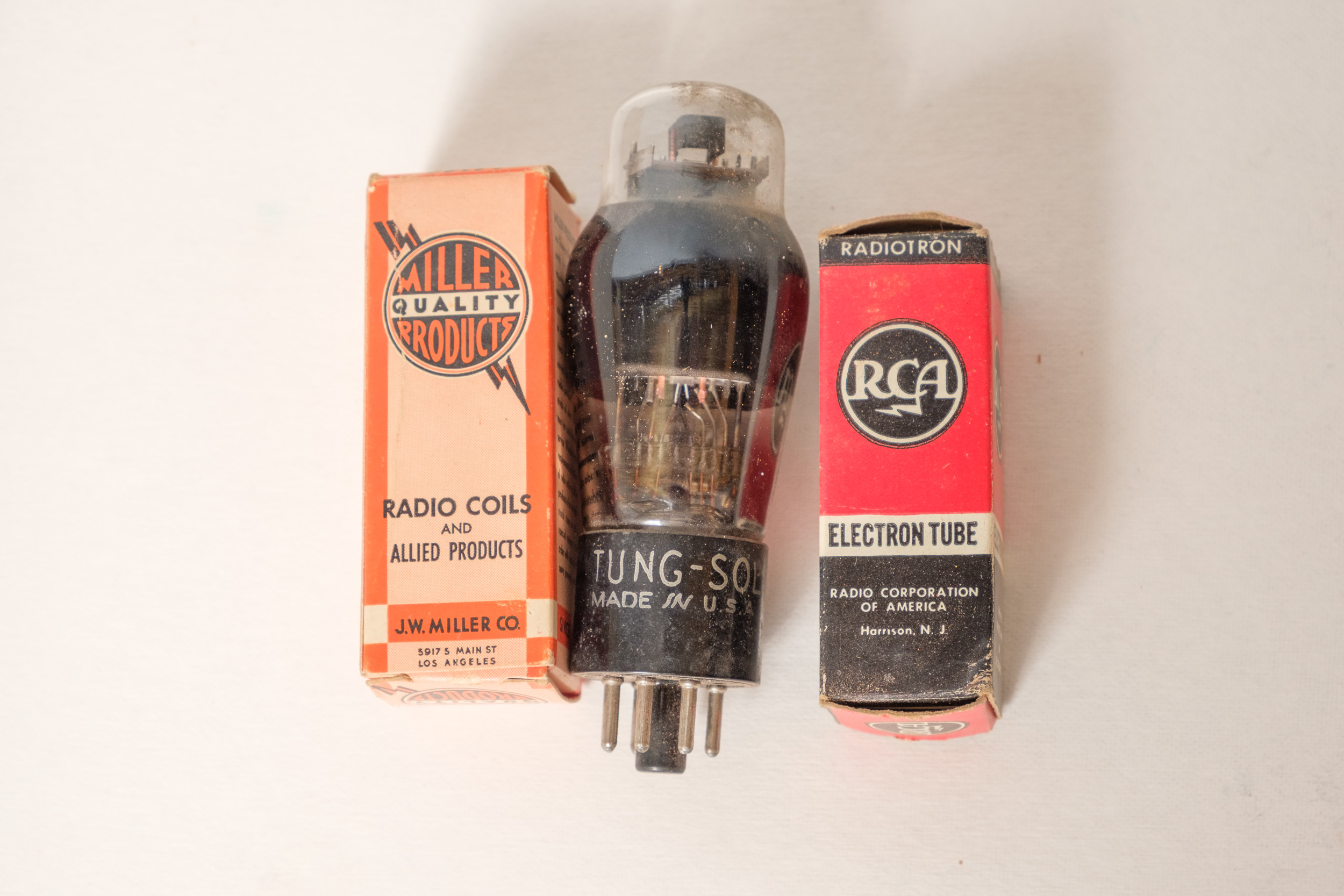 Vintage Atwater Kent Model 70 Console Radio