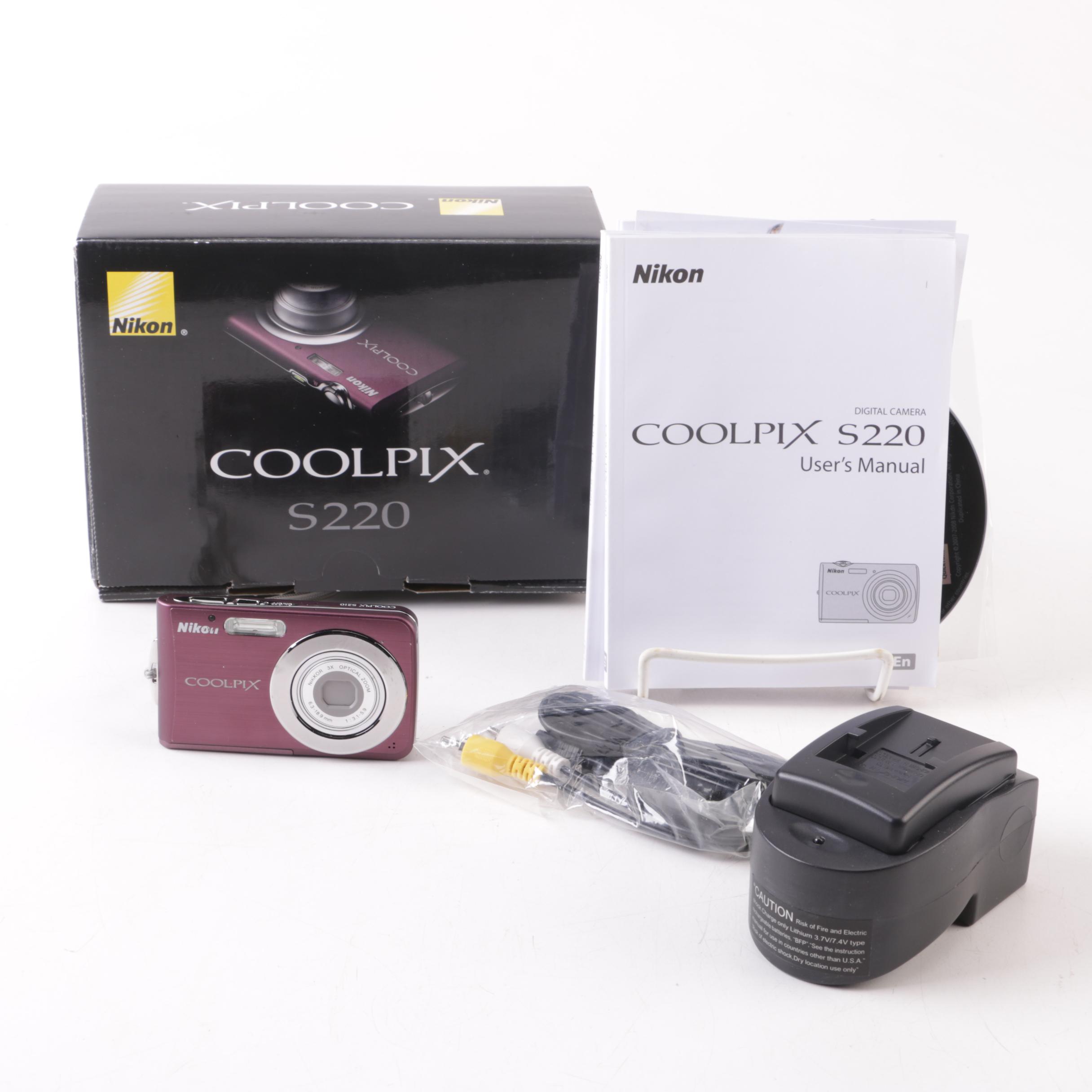 Nikon Coolpix S220 Digital Camera