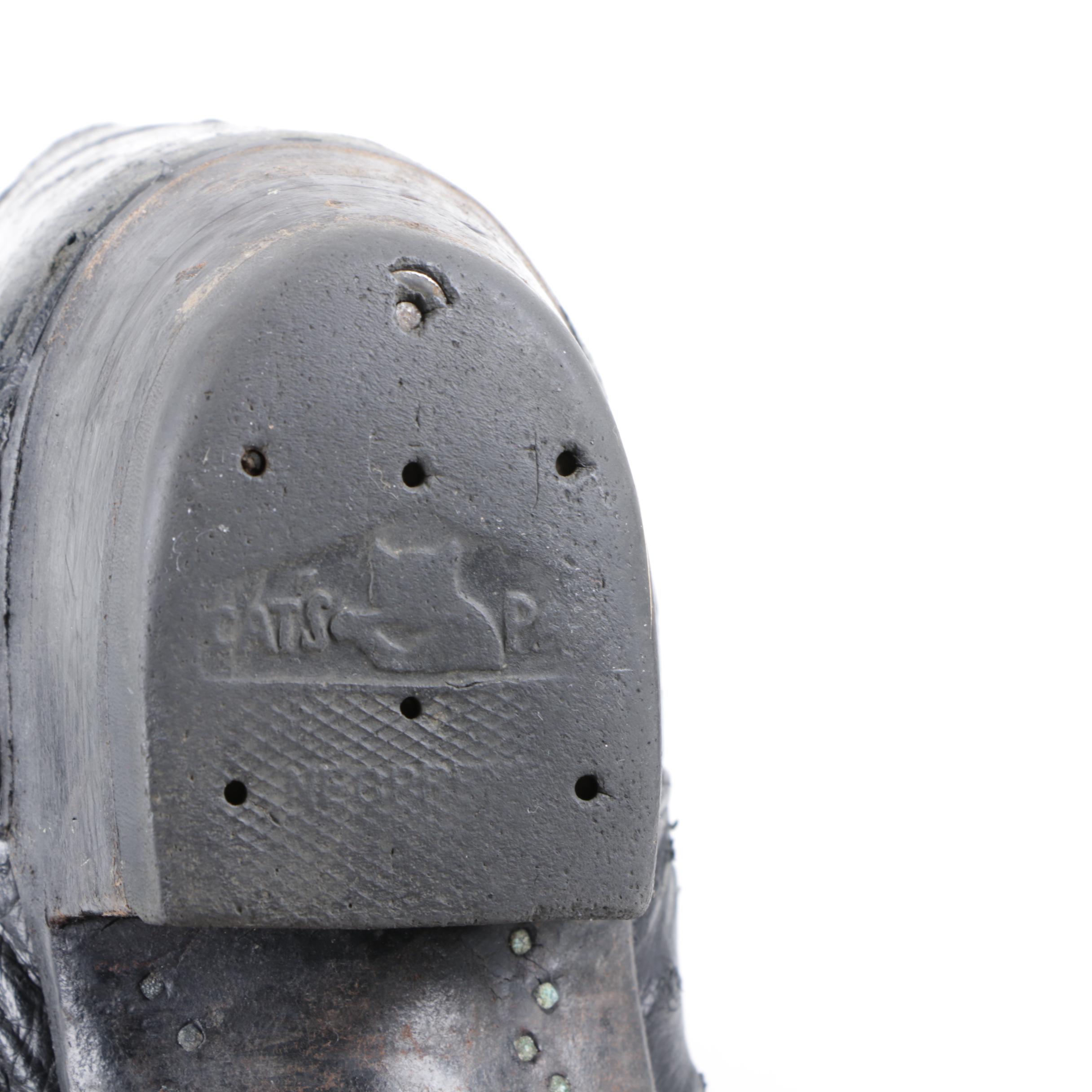 Justin Black Leather and Ostrich Skin Cowboy Boots