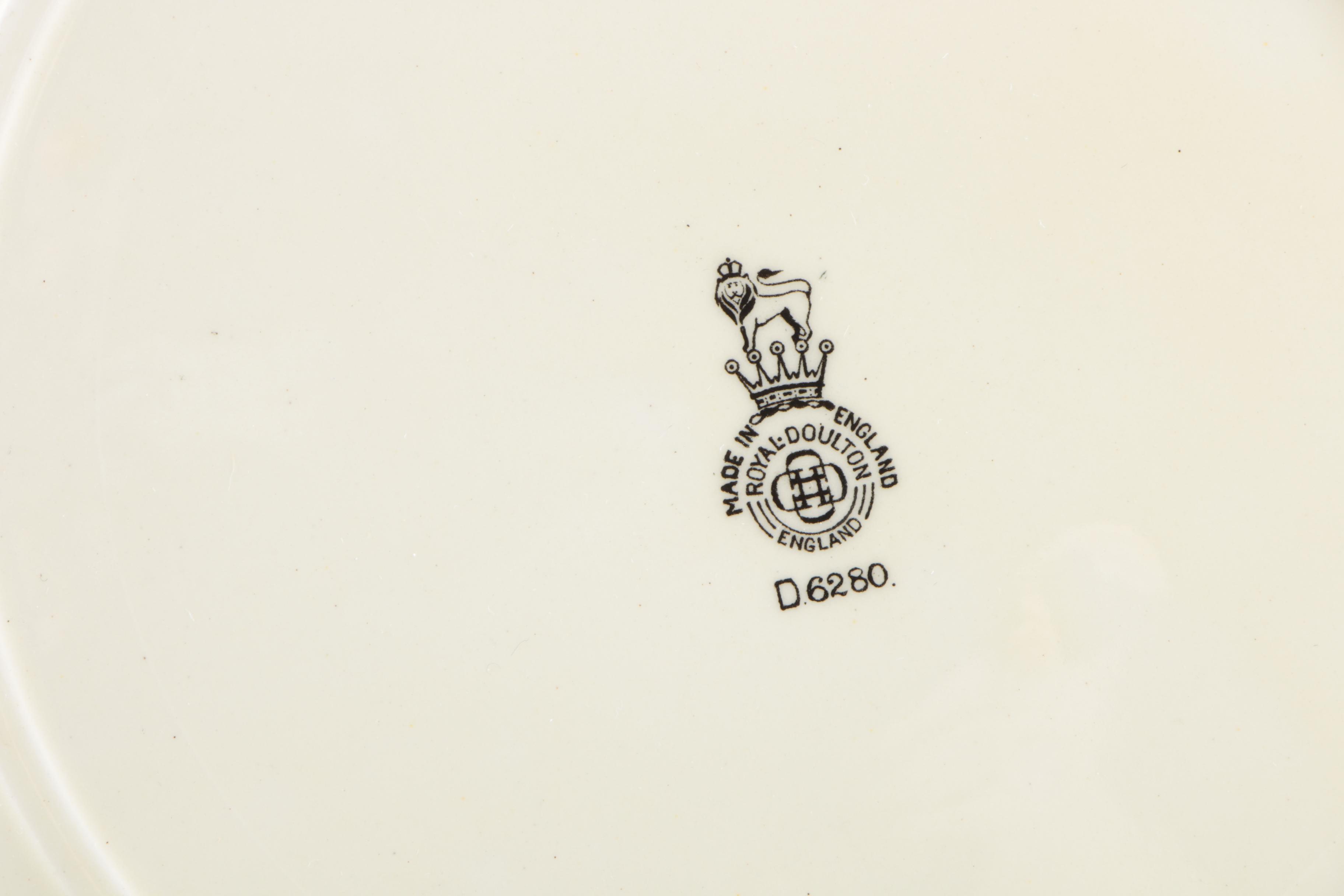 Vintage Royal Doulton "The Parson" Plate D6280