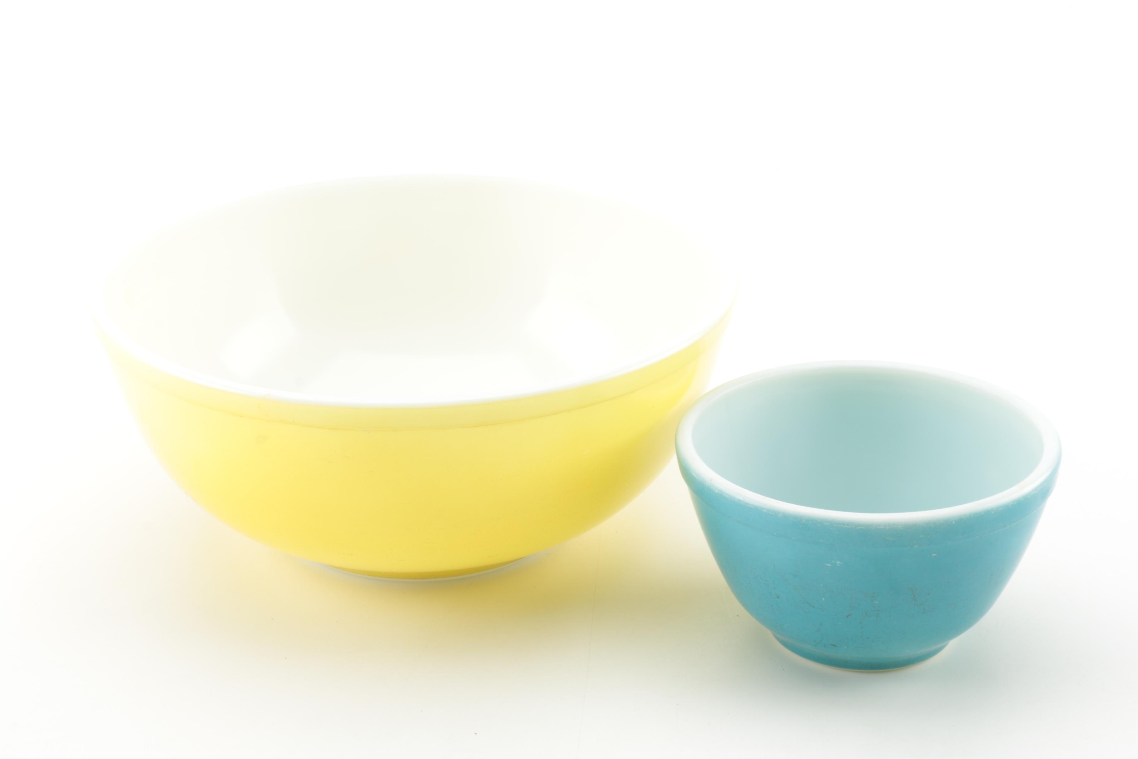 Pyrex "Primary Colors" Mixing Bowls and Refrigerator Jars