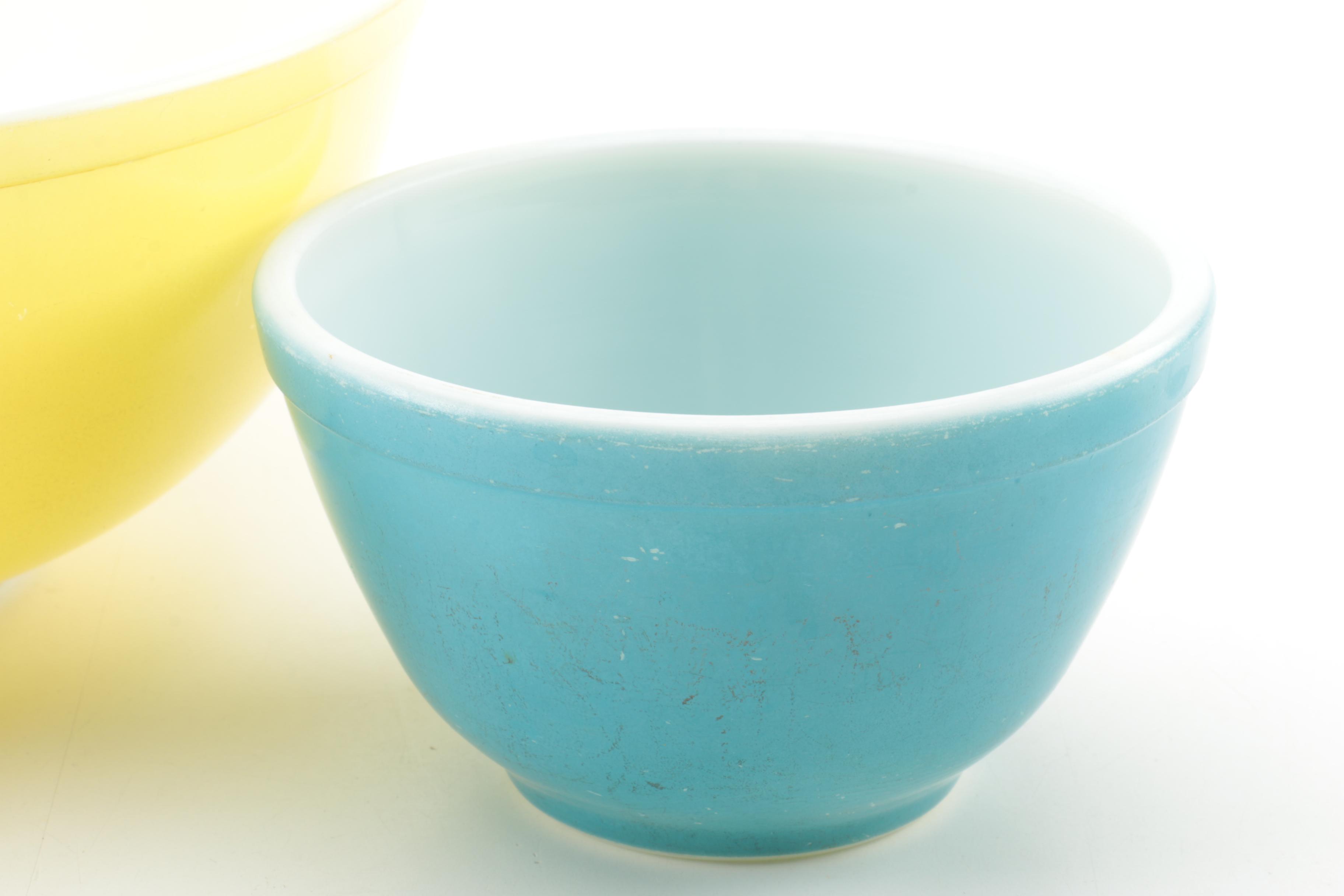 Pyrex "Primary Colors" Mixing Bowls and Refrigerator Jars