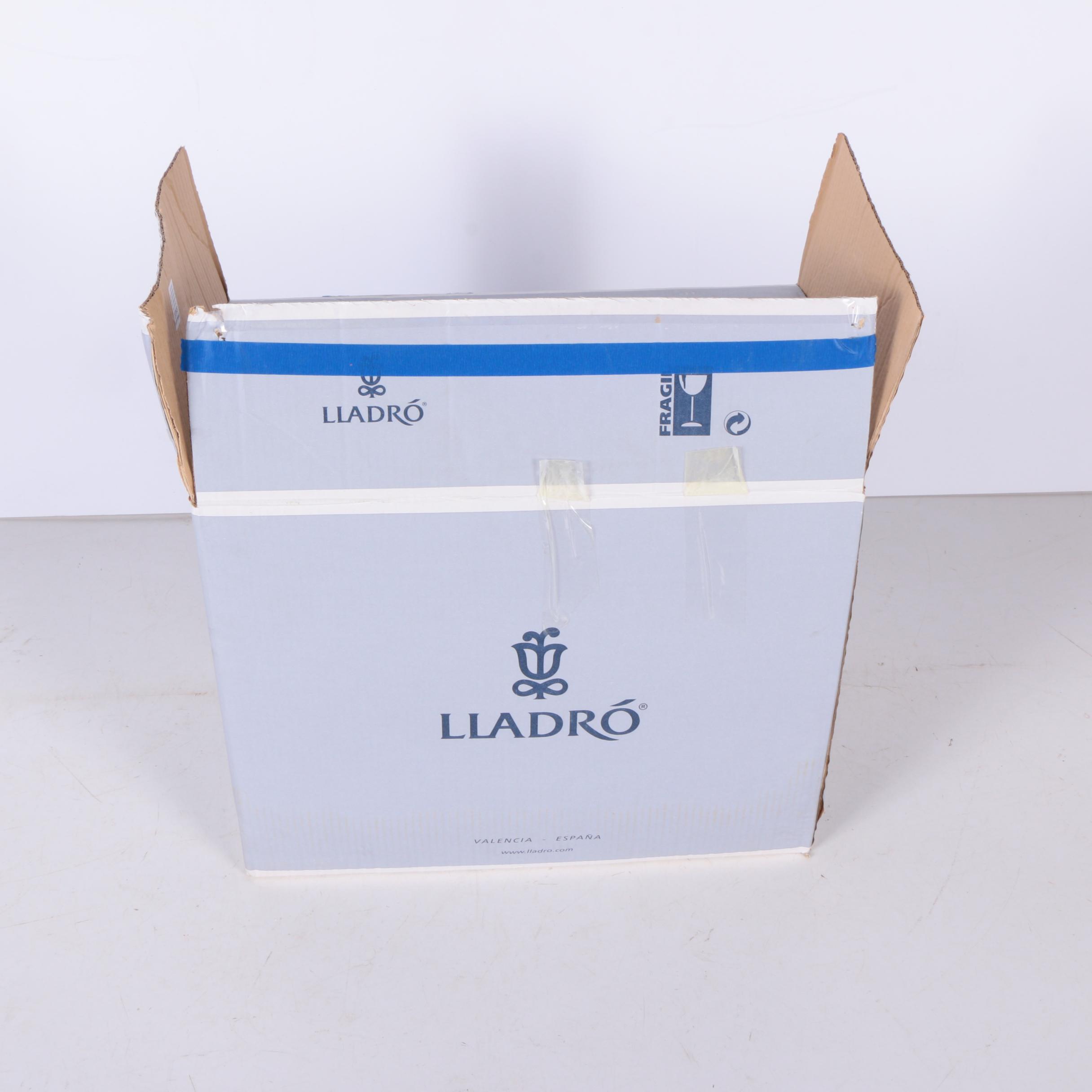 Lladro "Flock of Birds" Porcelain Figurine