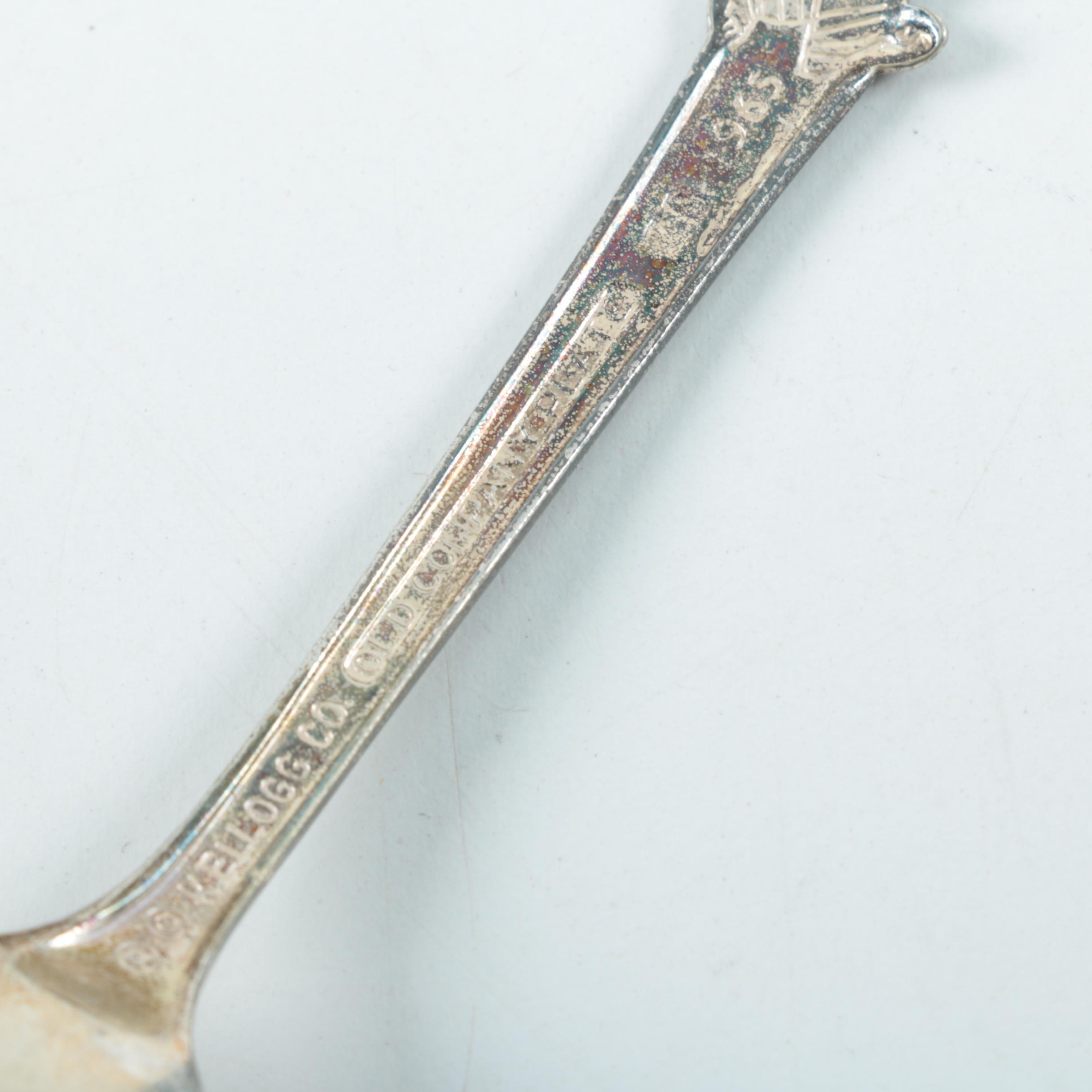 Oneida Silver Plate Baby Mug and Other Decorative Collectibles