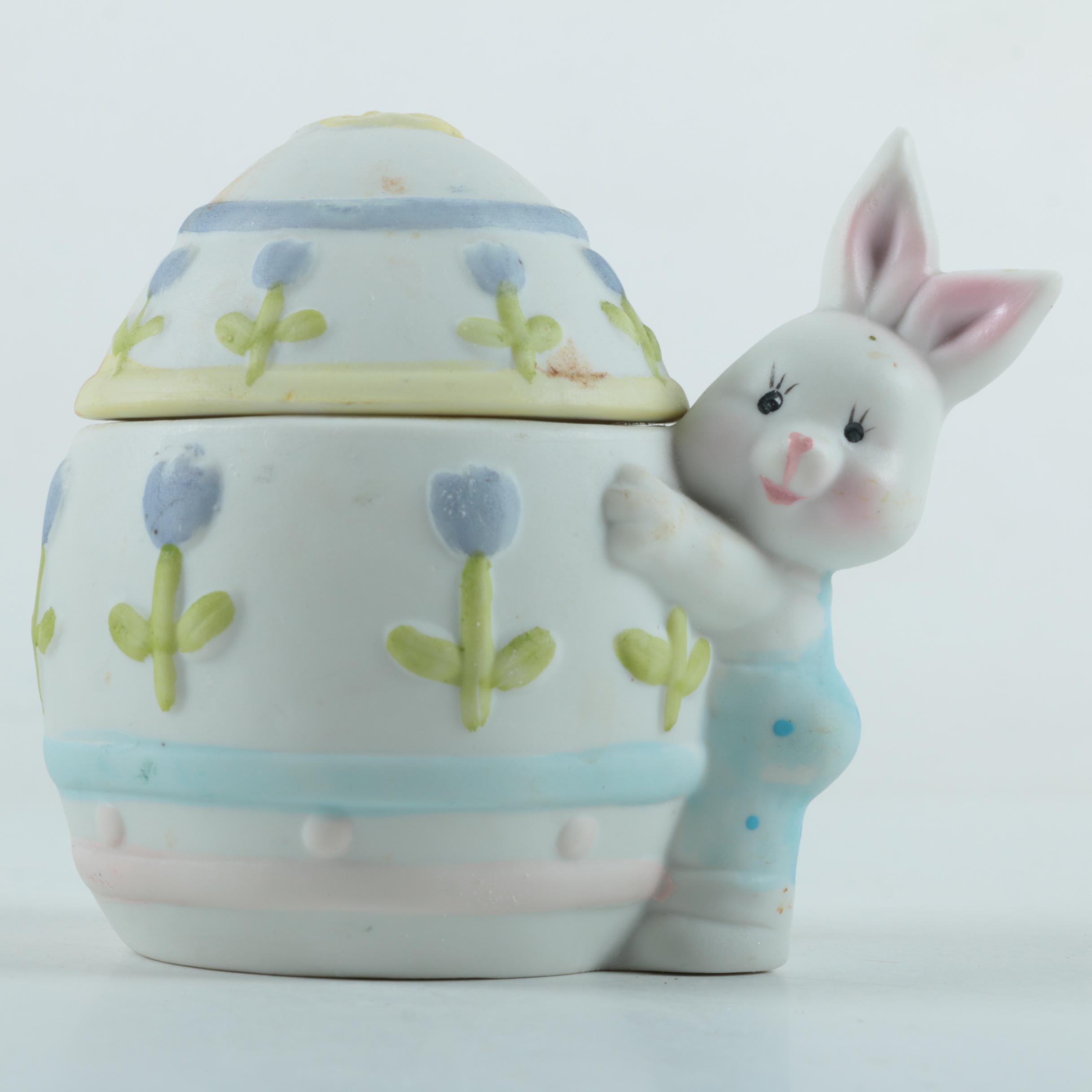 Oneida Silver Plate Baby Mug and Other Decorative Collectibles