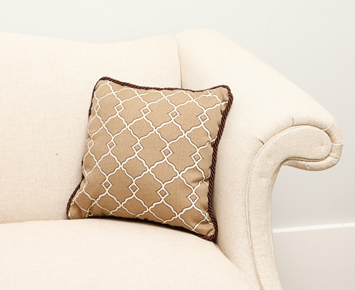 Chippendale Style Love Seat