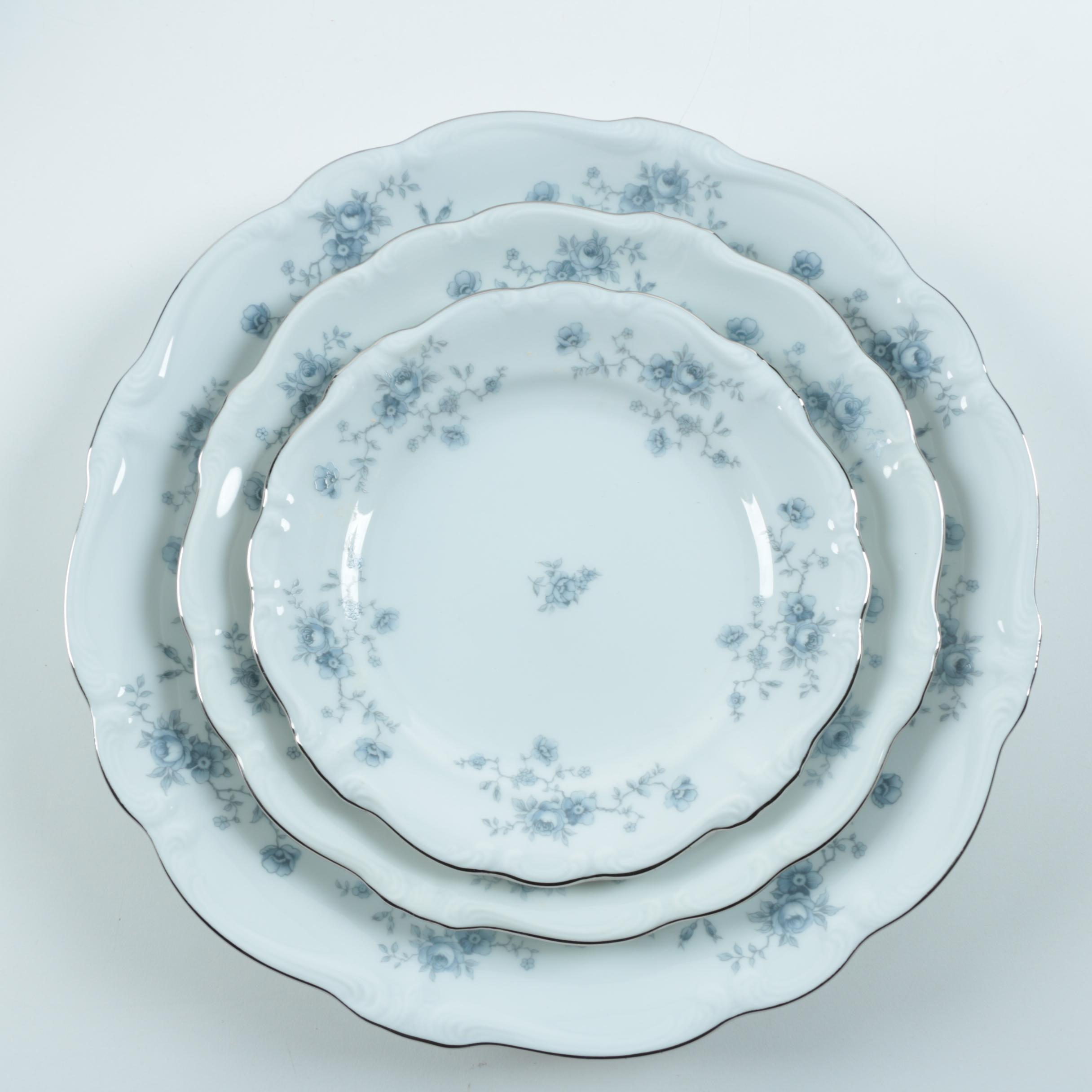 Johann Haviland "Blue Garland" Bavarian Porcelain Dinnerware