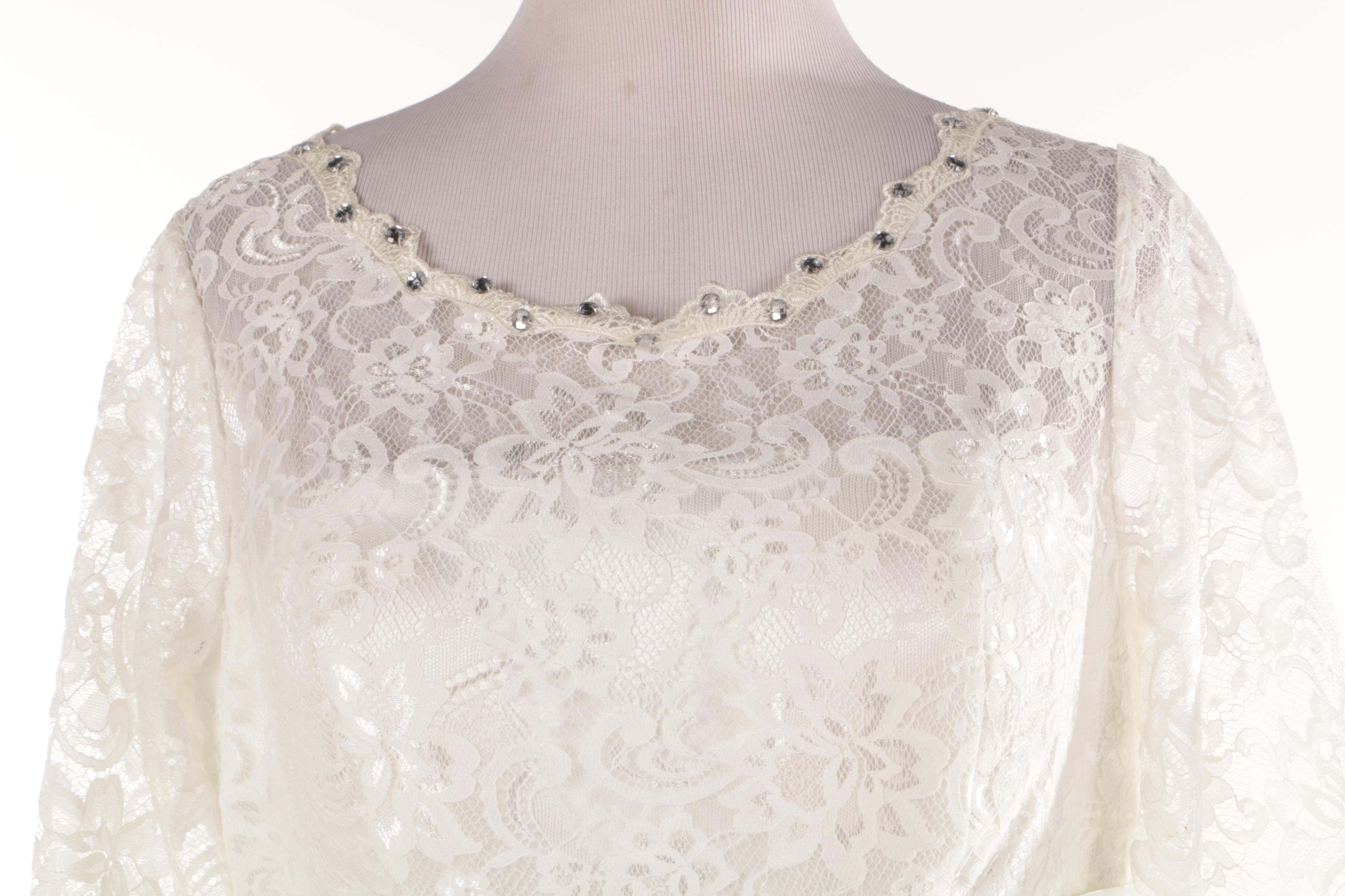 Vintage Light In The Box Bridal Dress with Rhinestones