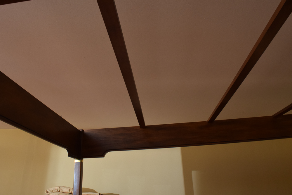 Asian Style Queen Size Canopy Bed