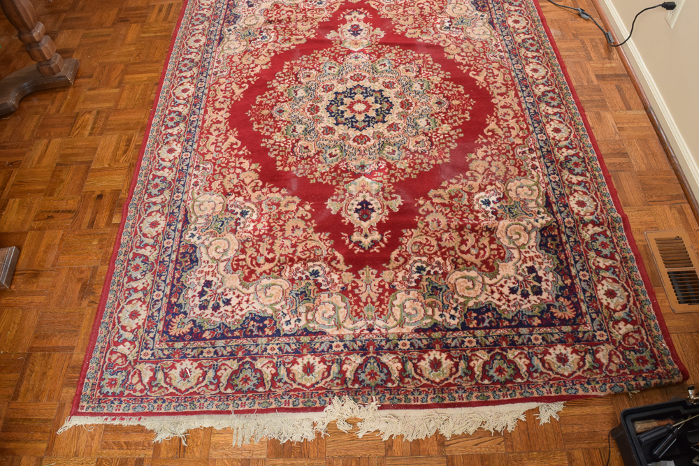 Machine Made Belgian Wool Area Rug