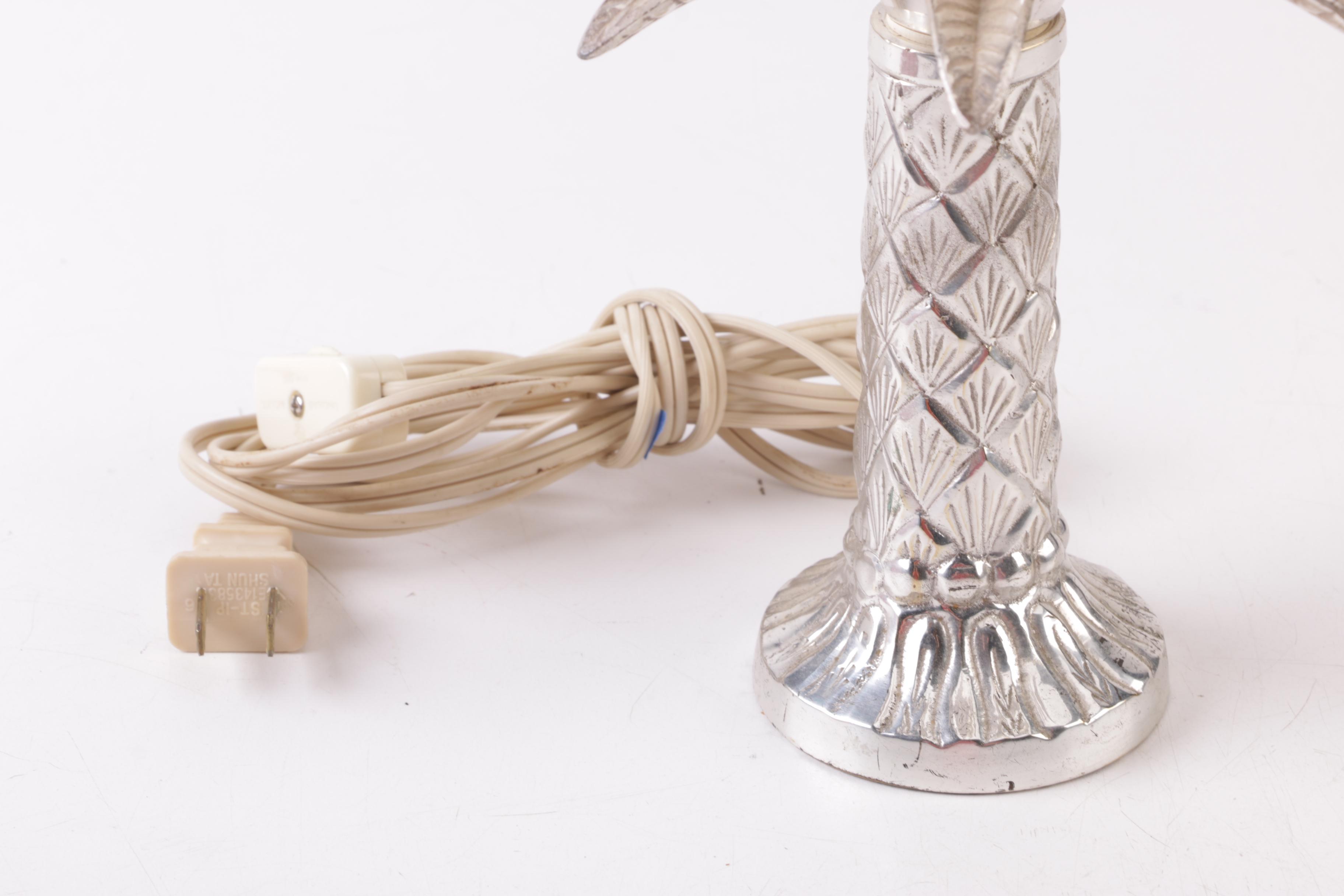 Pairing of Table Lamps