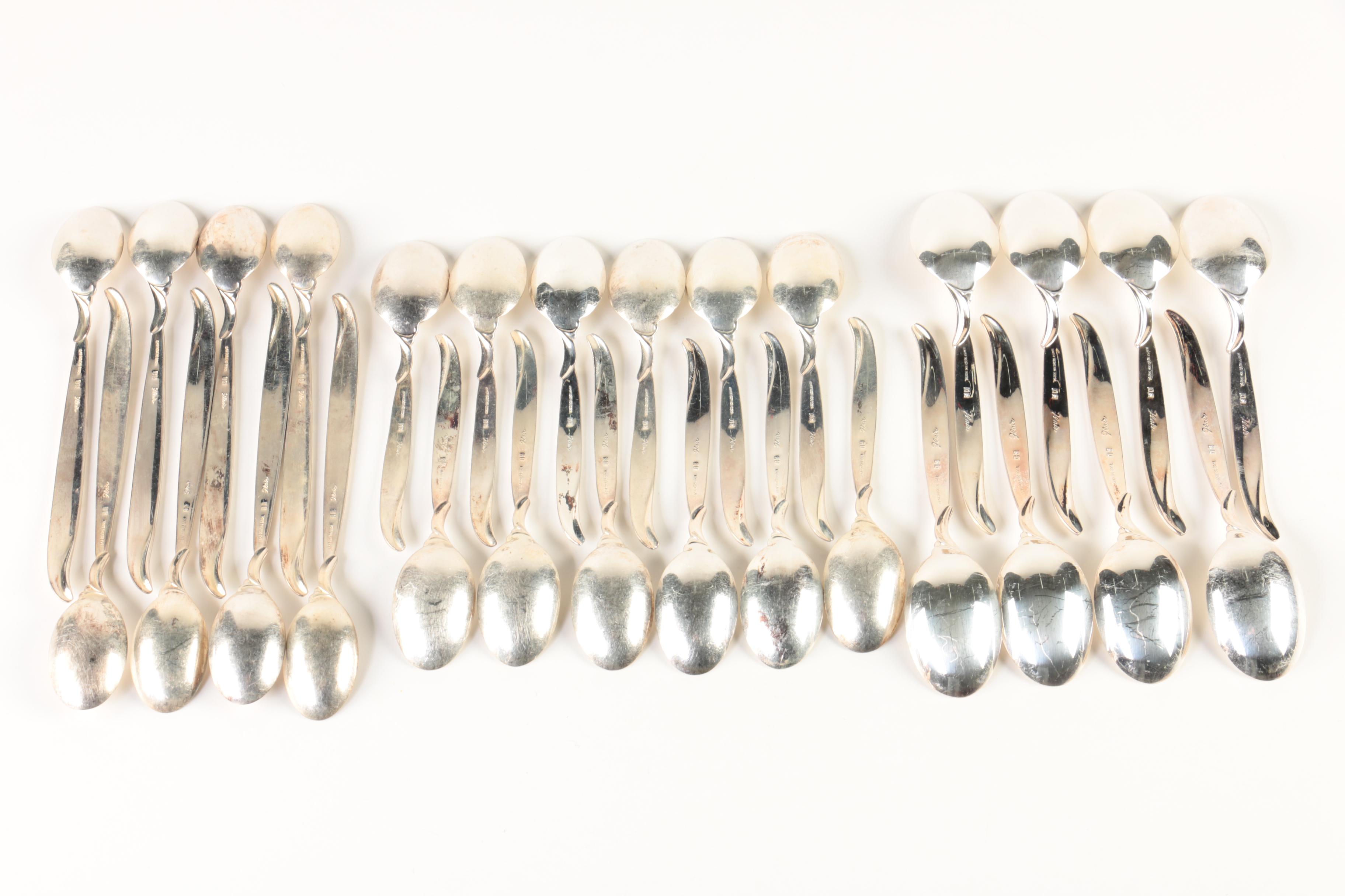 1847 Rogers Bros. "Flair" Silver-Plated Flatware Set