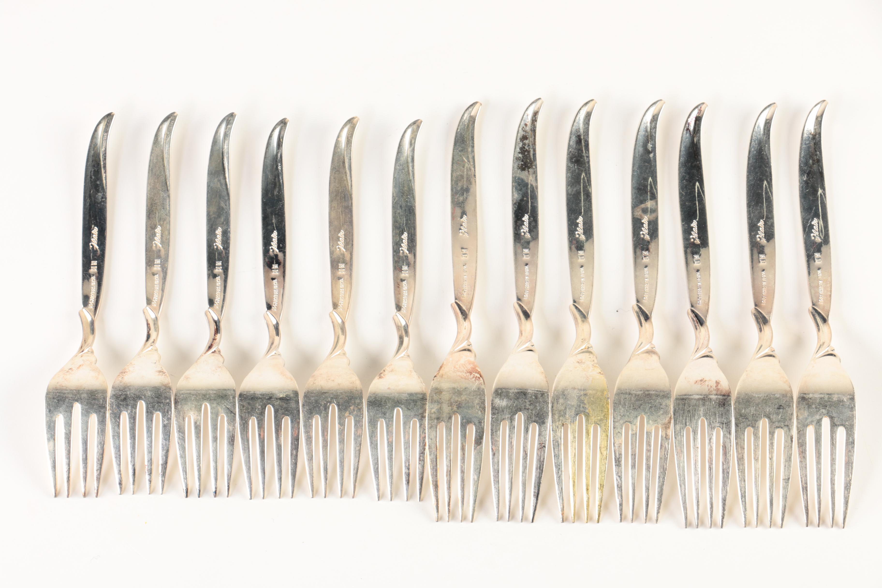 1847 Rogers Bros. "Flair" Silver-Plated Flatware Set