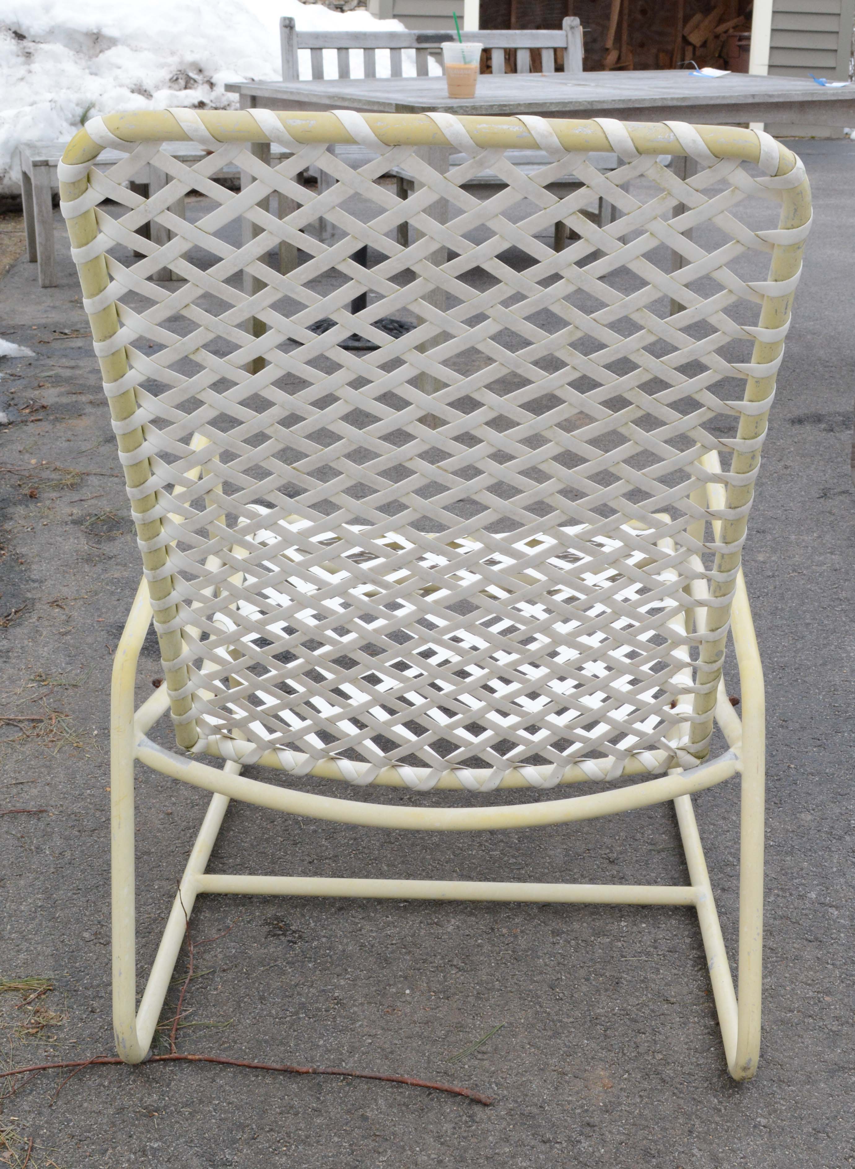 Patio Chaise Lounge Chairs Featuring Brown Jordan