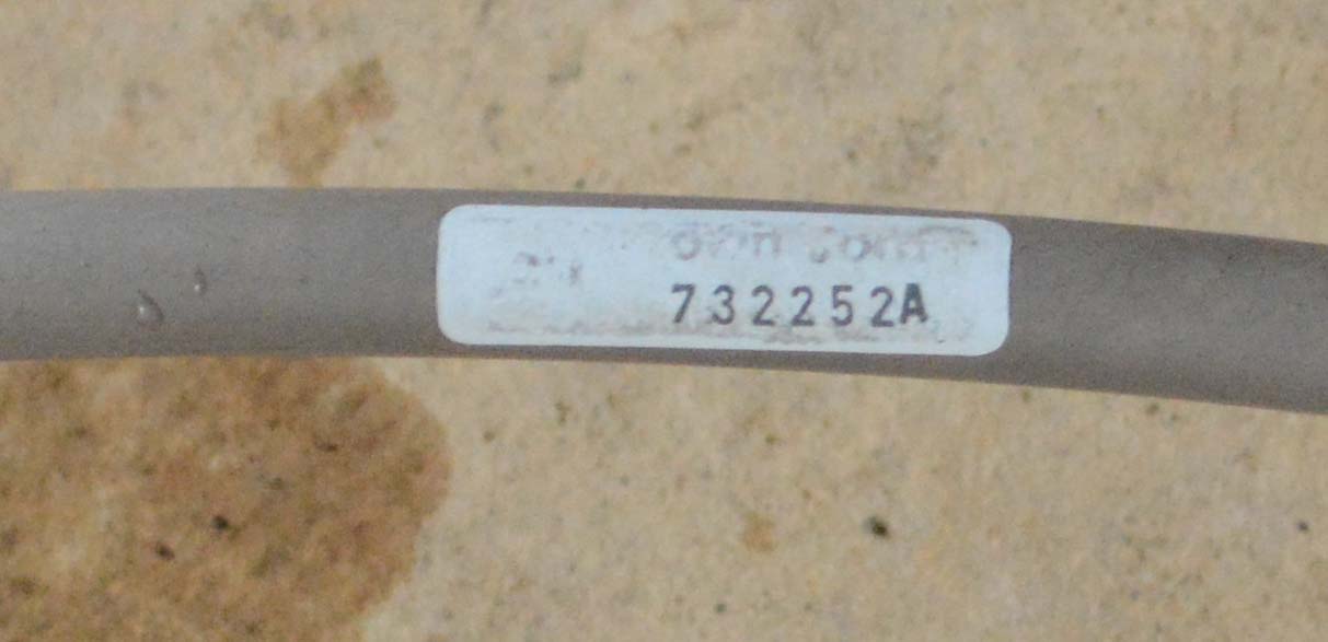 Brown and Jordan Glass Top Metal Patio Table with Chairs