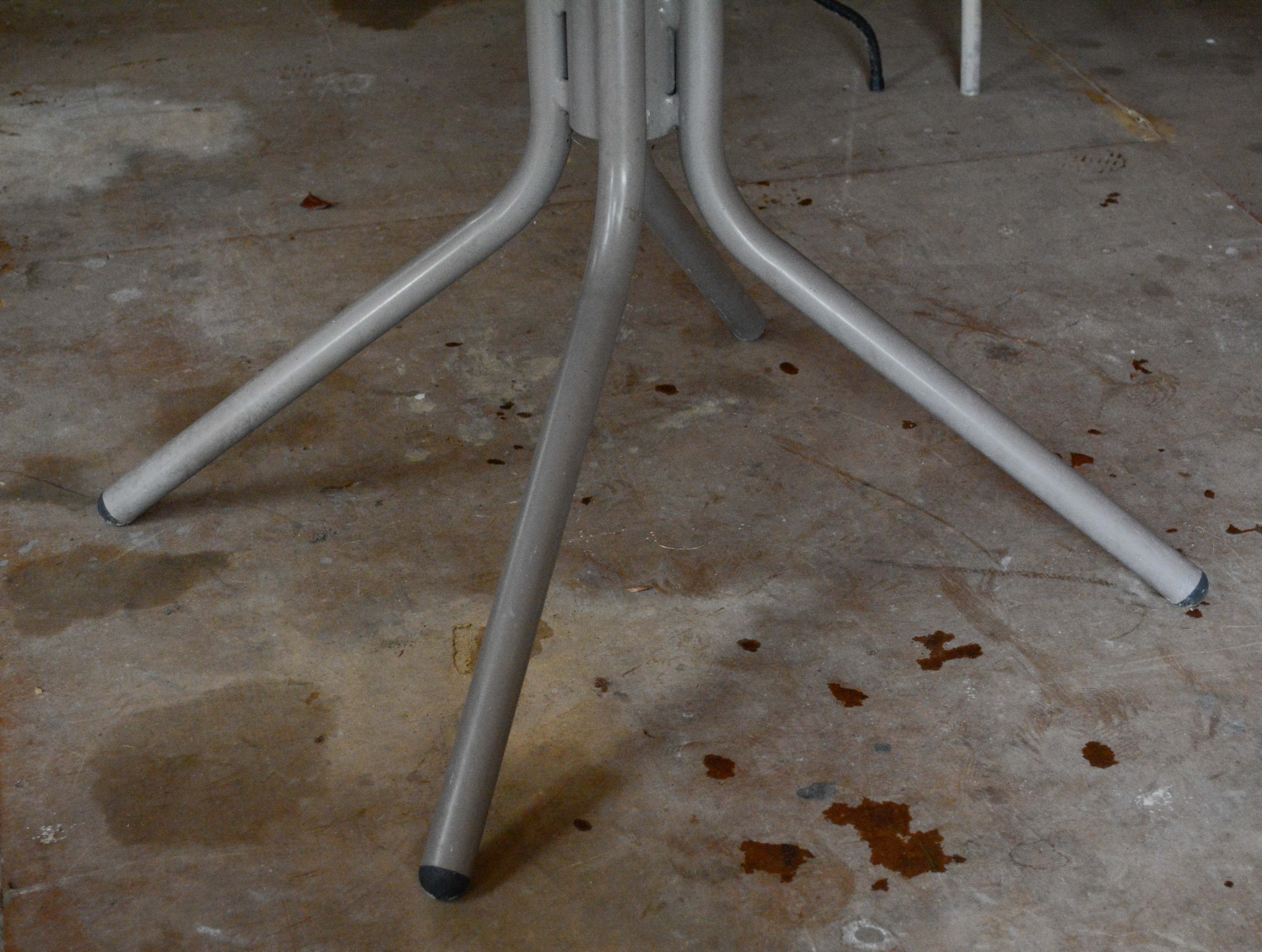 Brown and Jordan Glass Top Metal Patio Table with Chairs