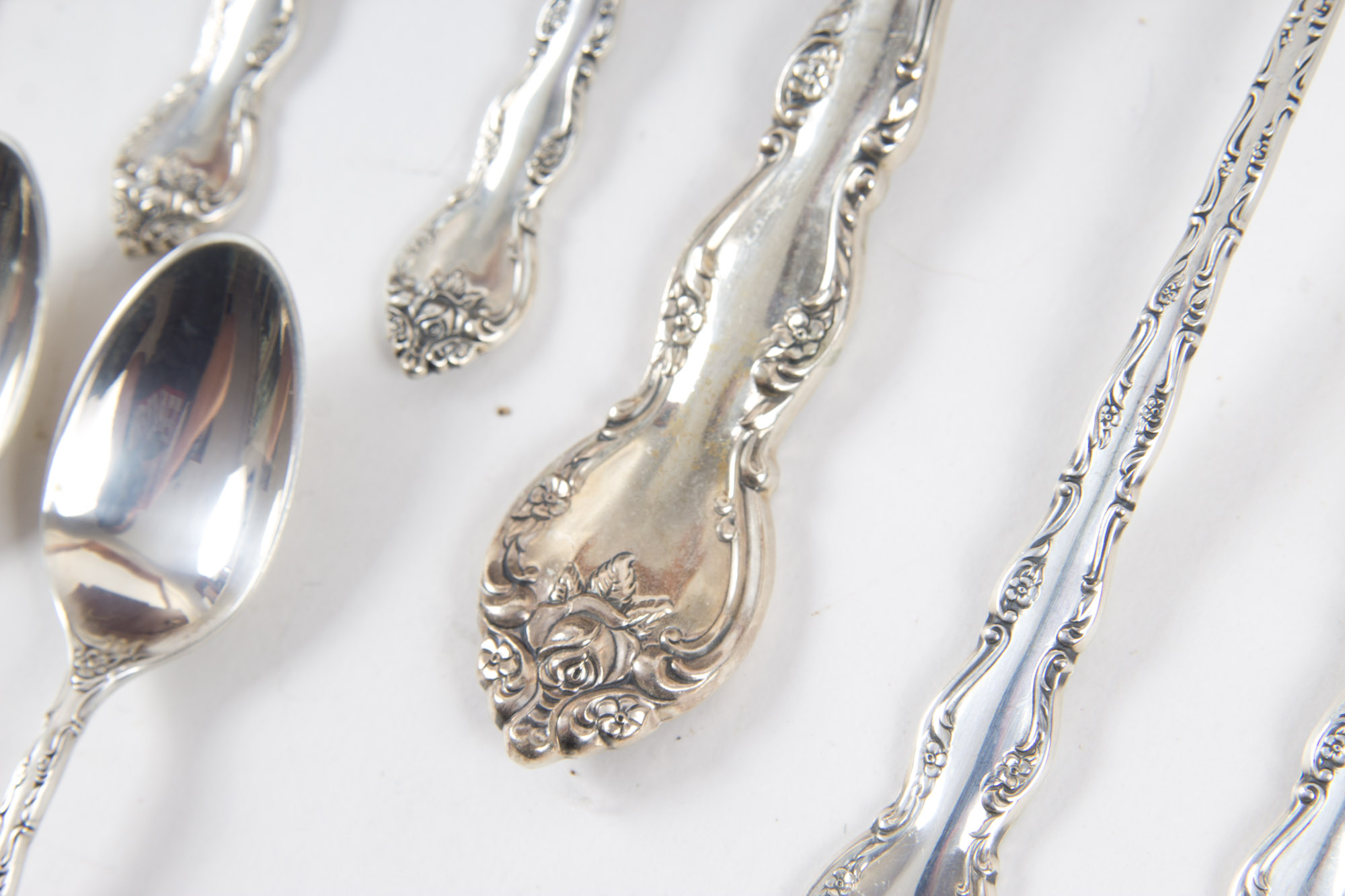 Wallace "Feliciana" Sterling Silver Flatware Set