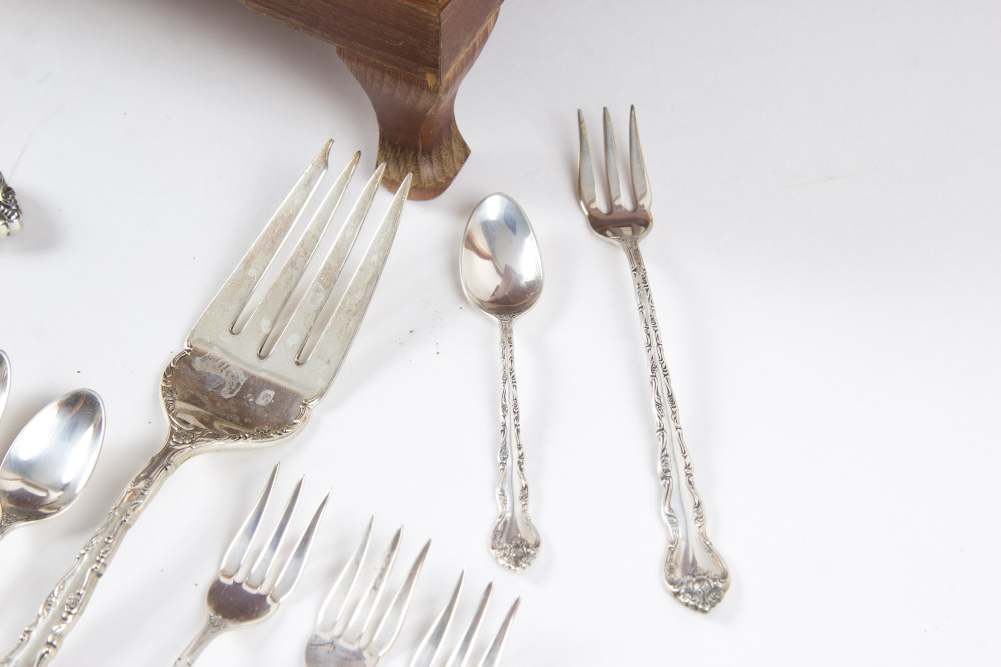 Wallace "Feliciana" Sterling Silver Flatware Set
