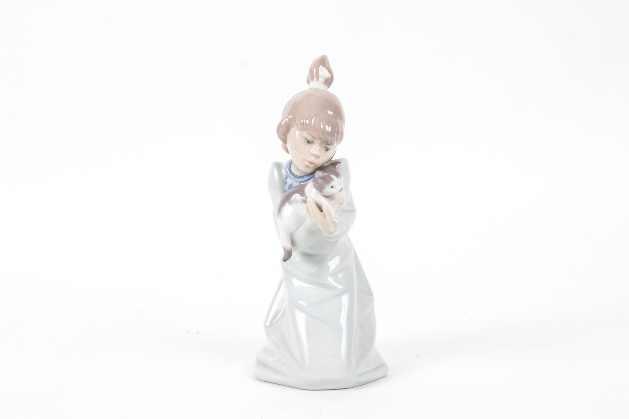 Lladró "Sleepy Kitten" Figurine #5712