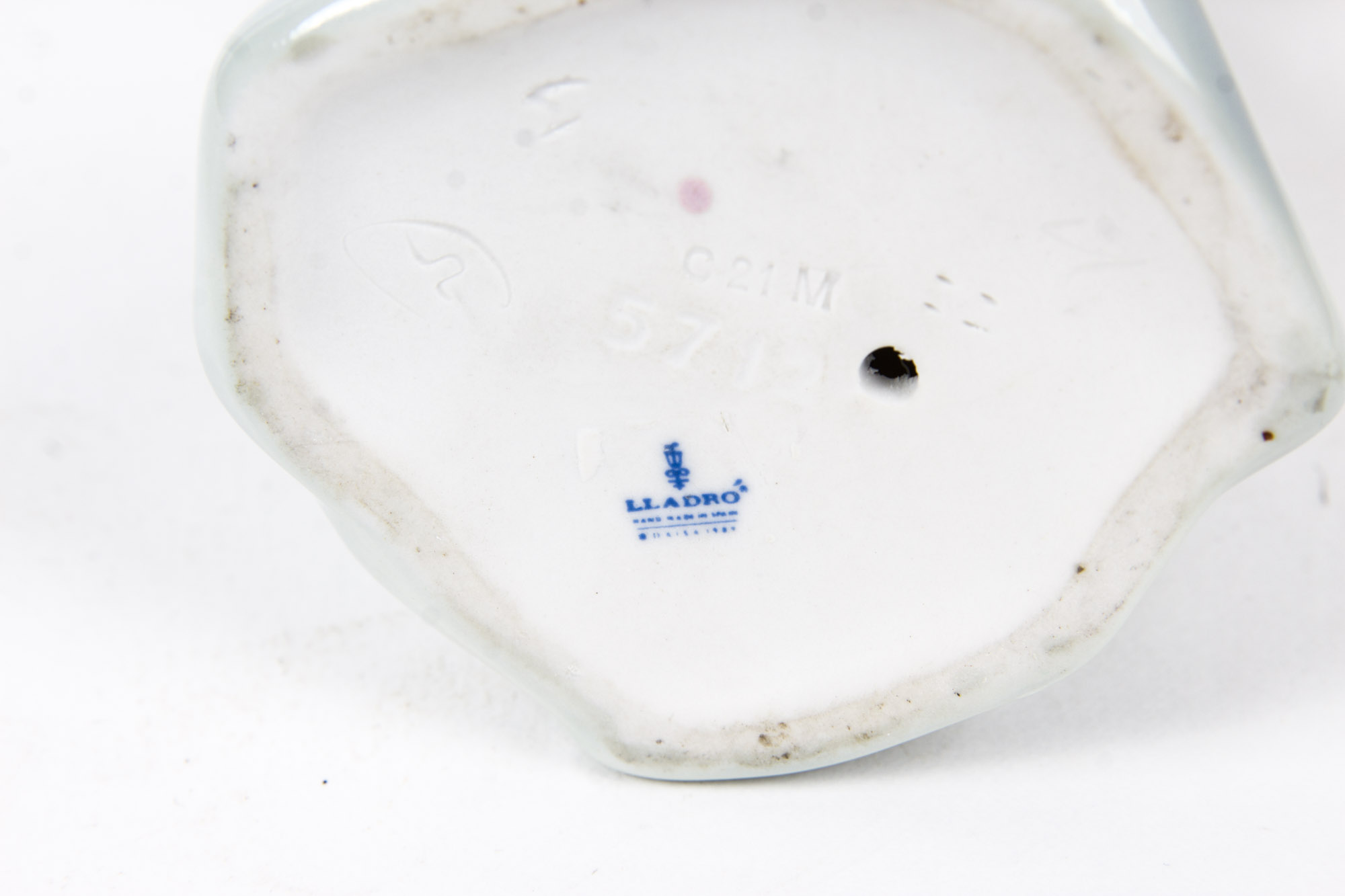 Lladró "Sleepy Kitten" Figurine #5712