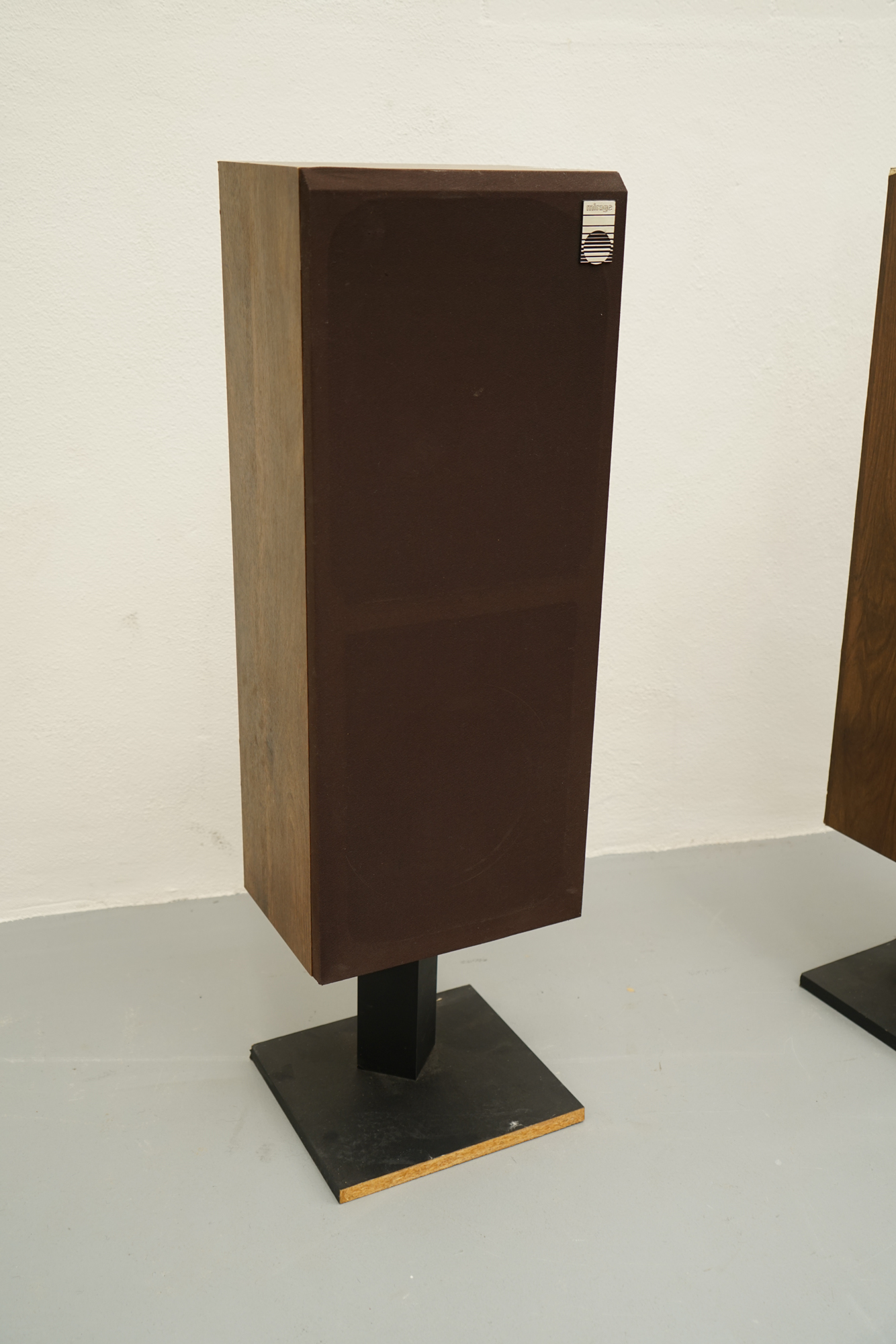 Mirage SM-2.5 Floor Speakers