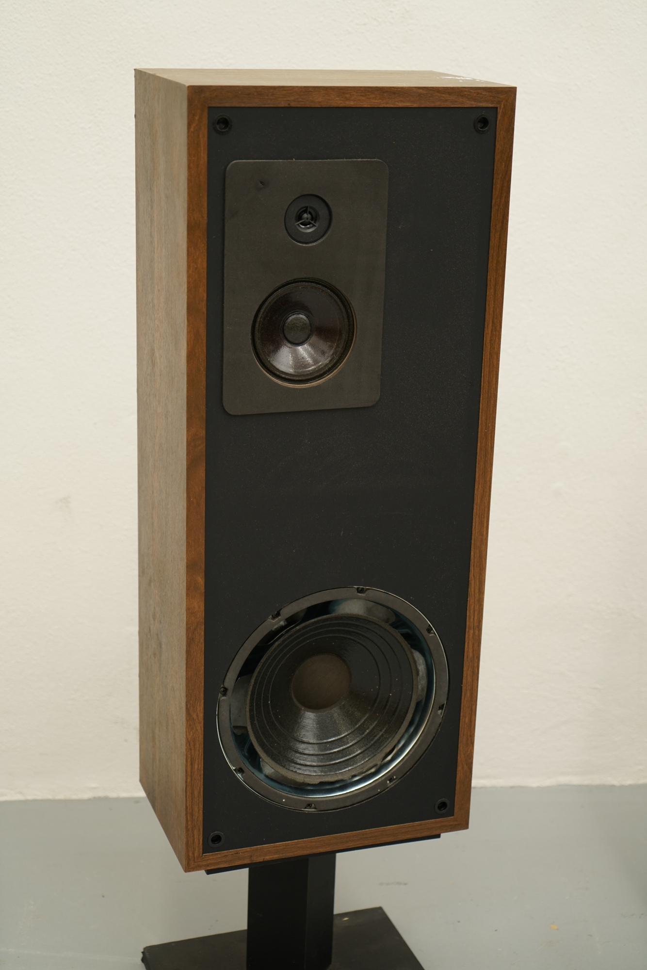 Mirage SM-2.5 Floor Speakers