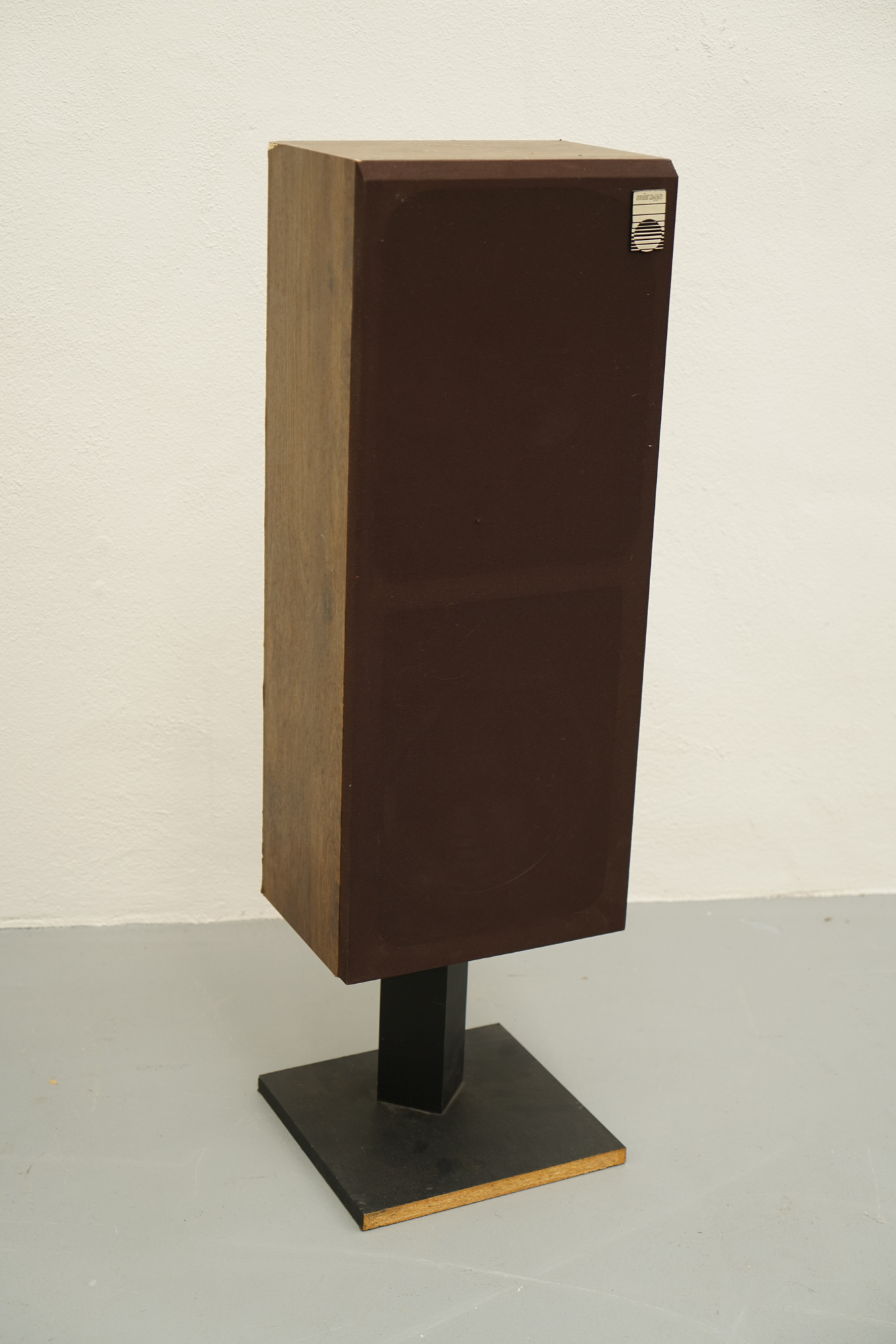 Mirage SM-2.5 Floor Speakers