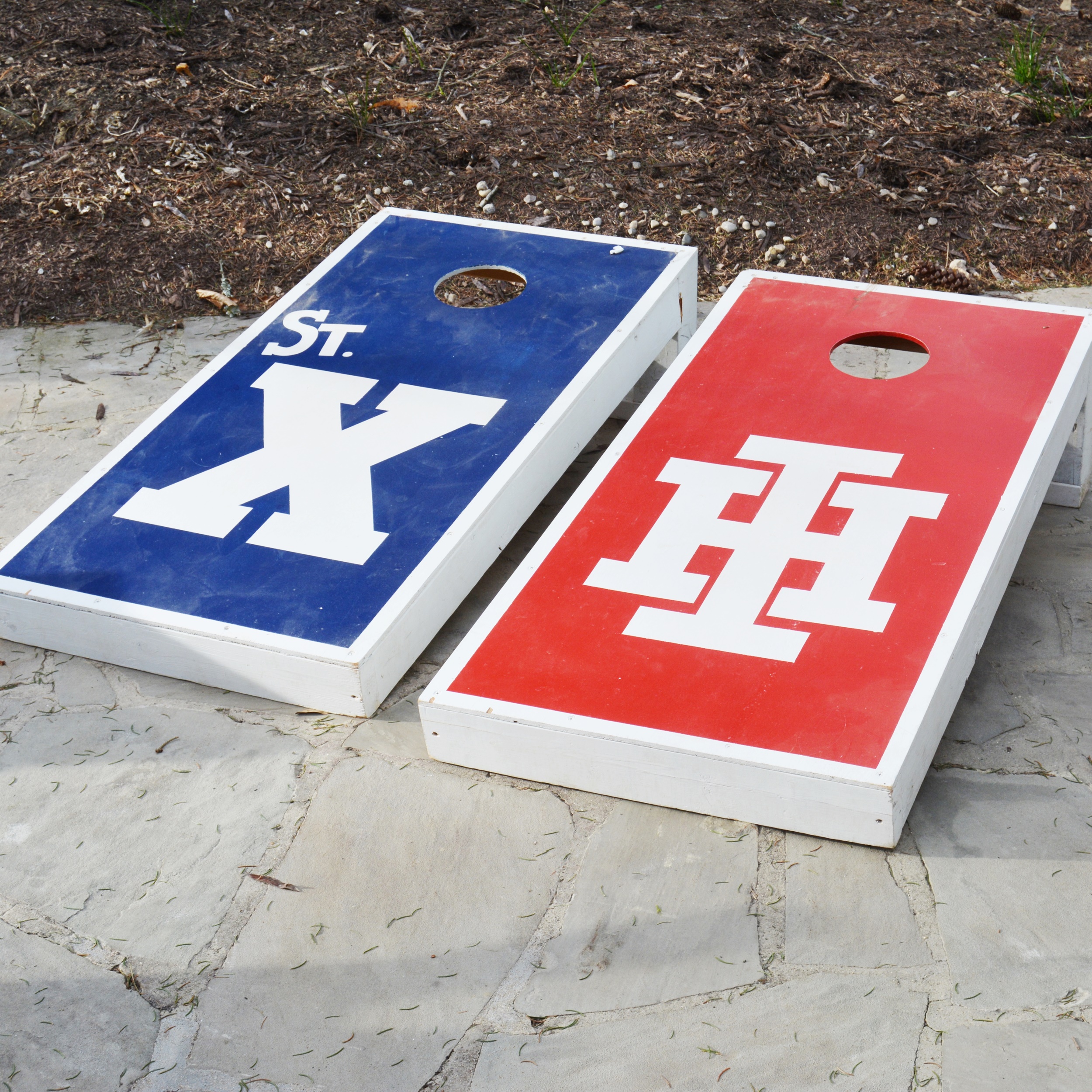 Saint Xavier High School and Indian Hill High School Cornhole Game