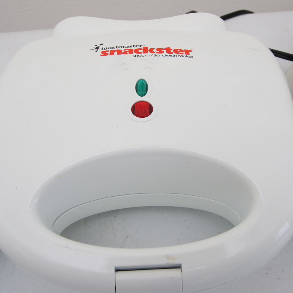 Large Collection of Small Kitchen Appliances