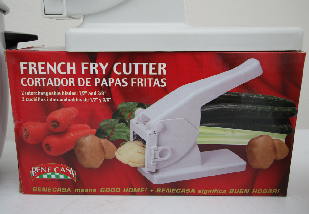 Large Collection of Small Kitchen Appliances