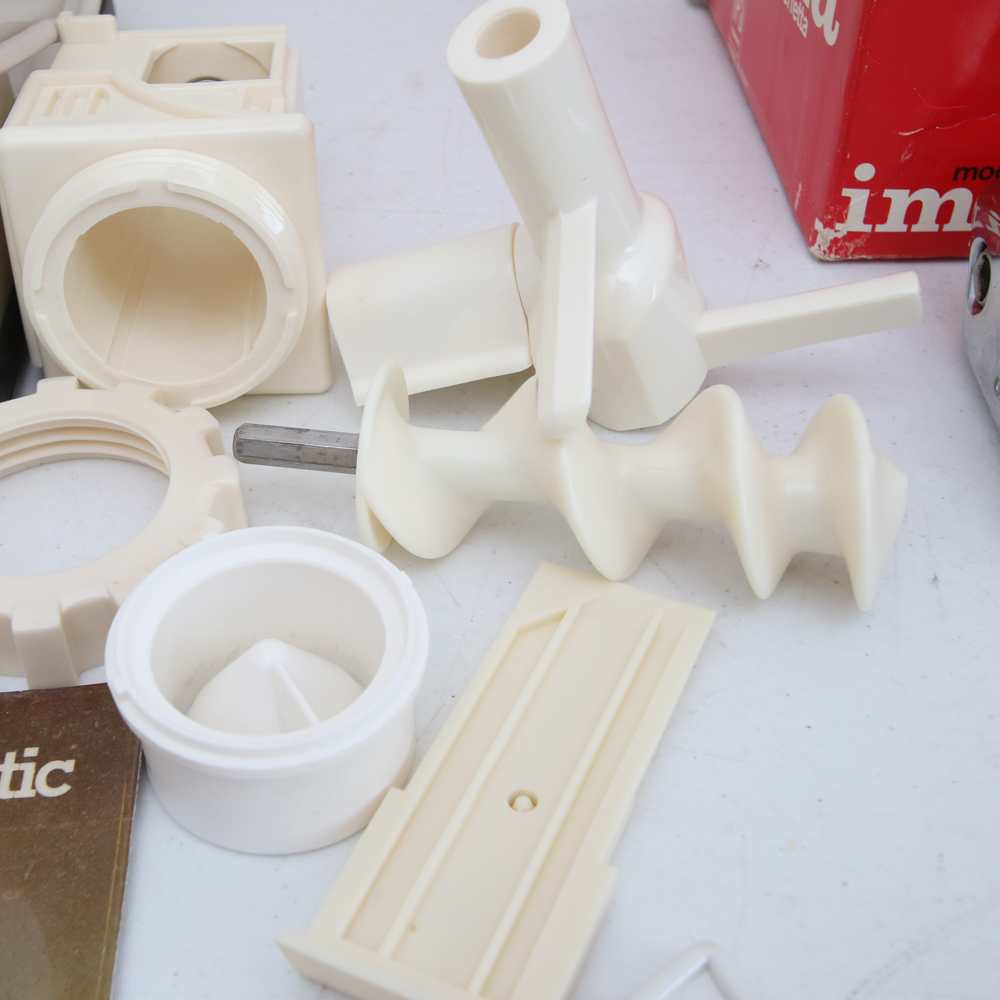 Large Collection of Small Kitchen Appliances