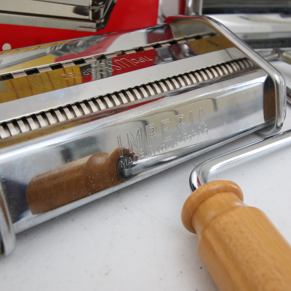 Large Collection of Small Kitchen Appliances